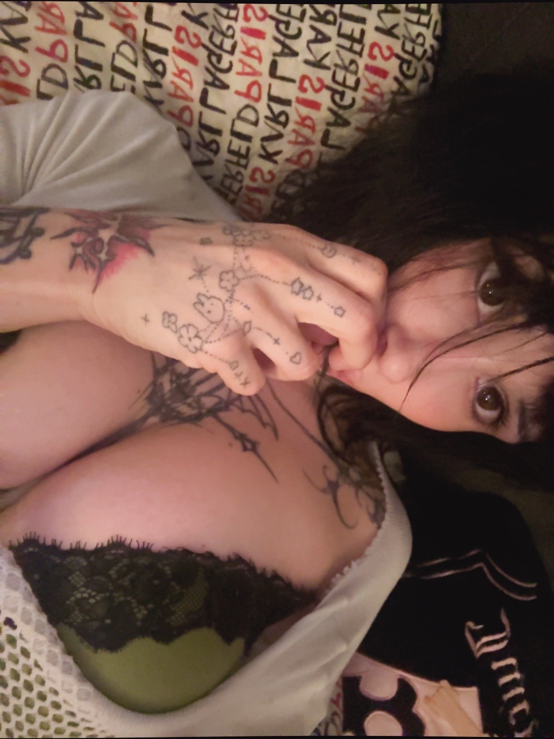 @zommmbri