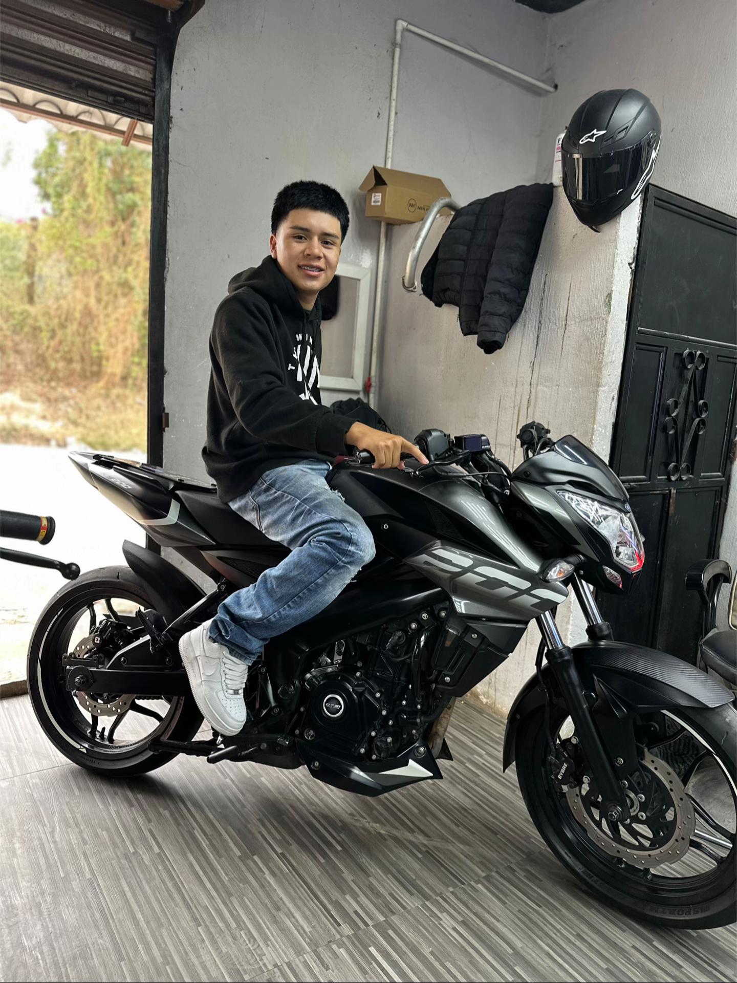 @Isa&iacute;ass_Hxs2