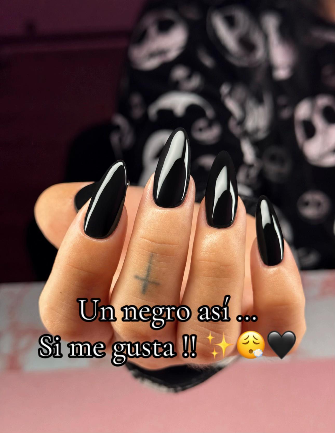 @✨ Nia Nails Artist✨