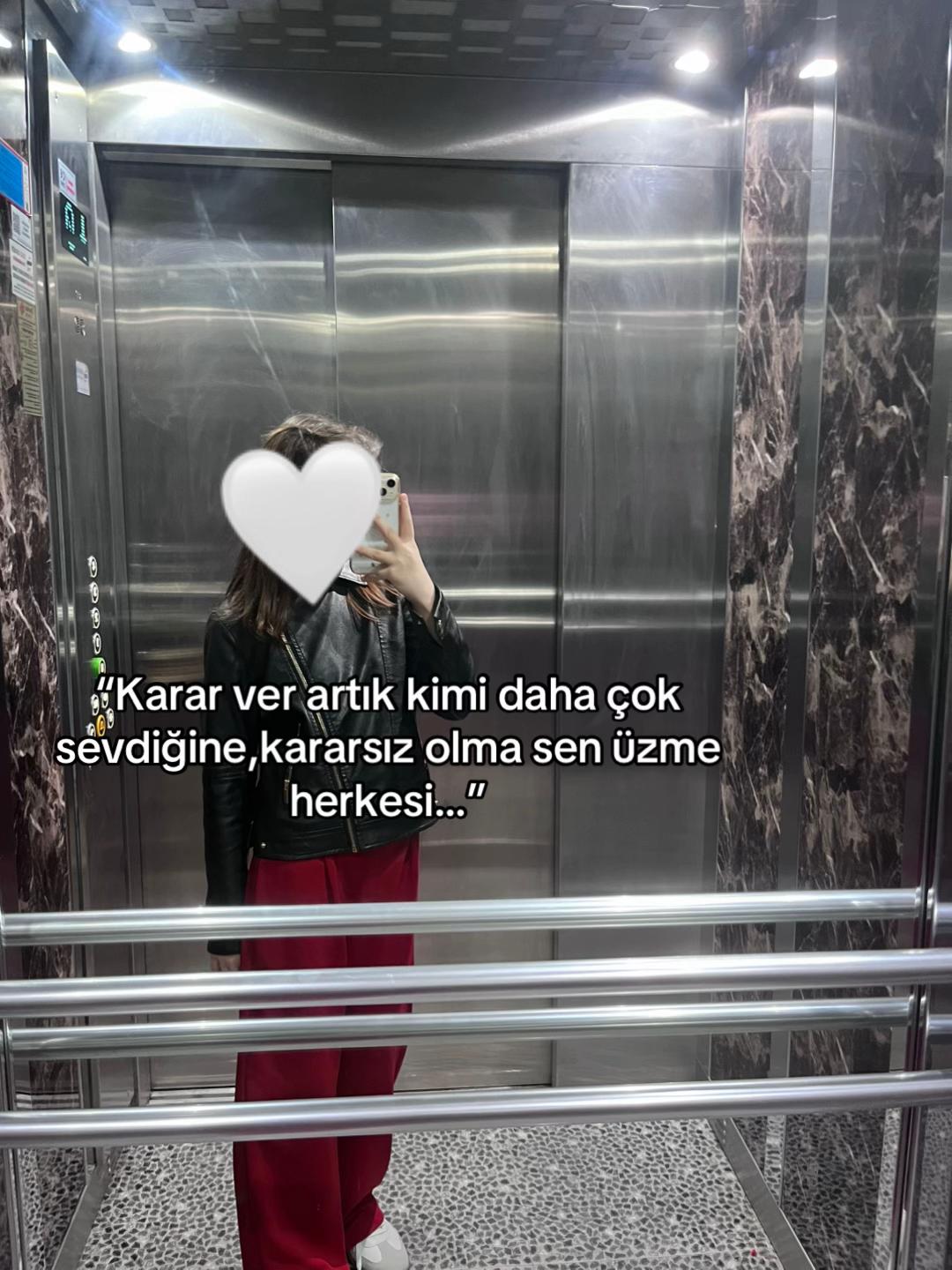 @Мирaйツ★🎧🎸