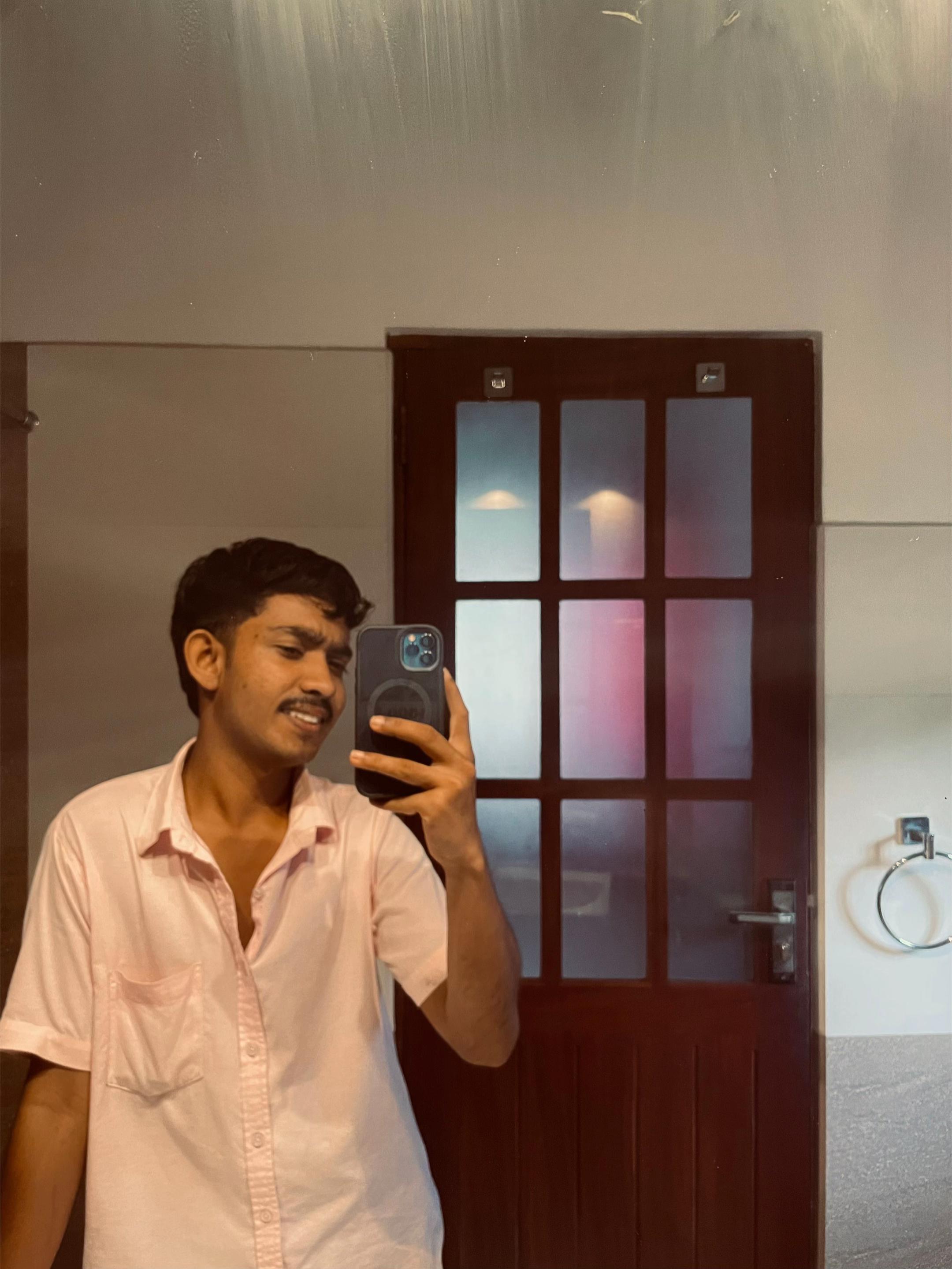 @S A C H I Y A 🤍🙂