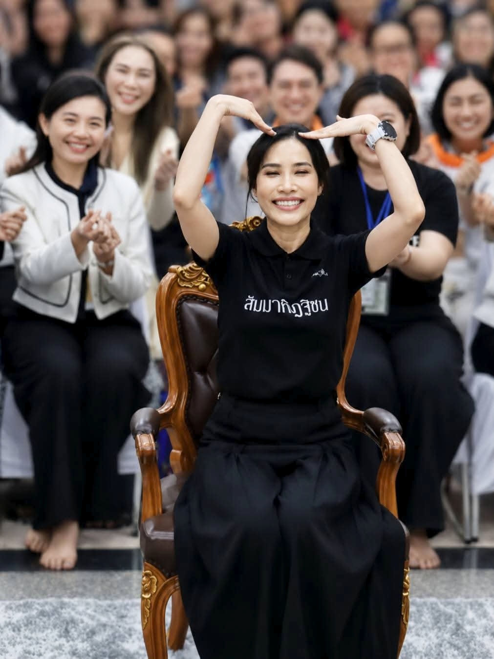 @รักเจ้าคุณพระ "สินีนาถ"