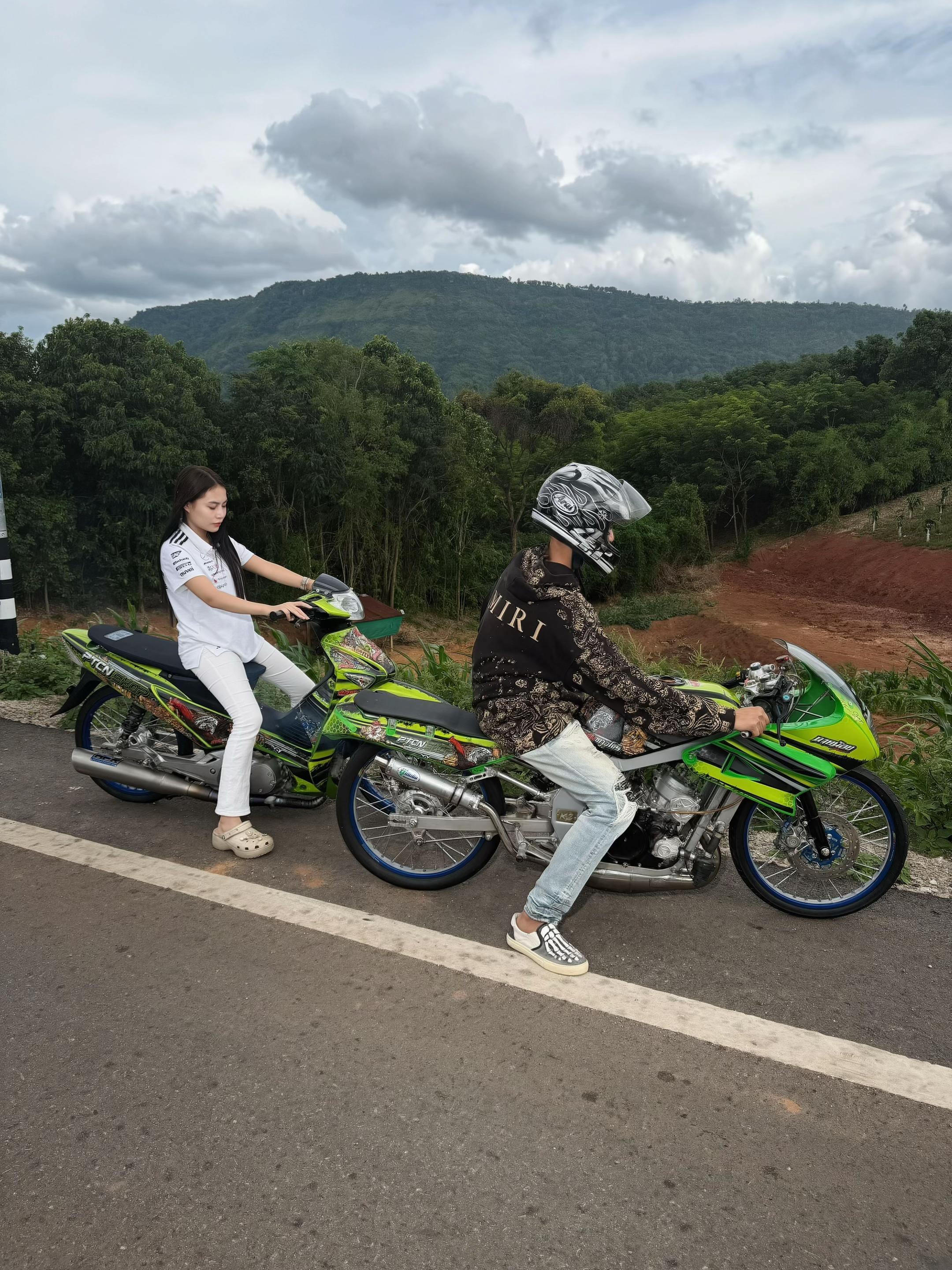 @นาย’ย น้อย’ย (ช่องหลัก 2.1M)