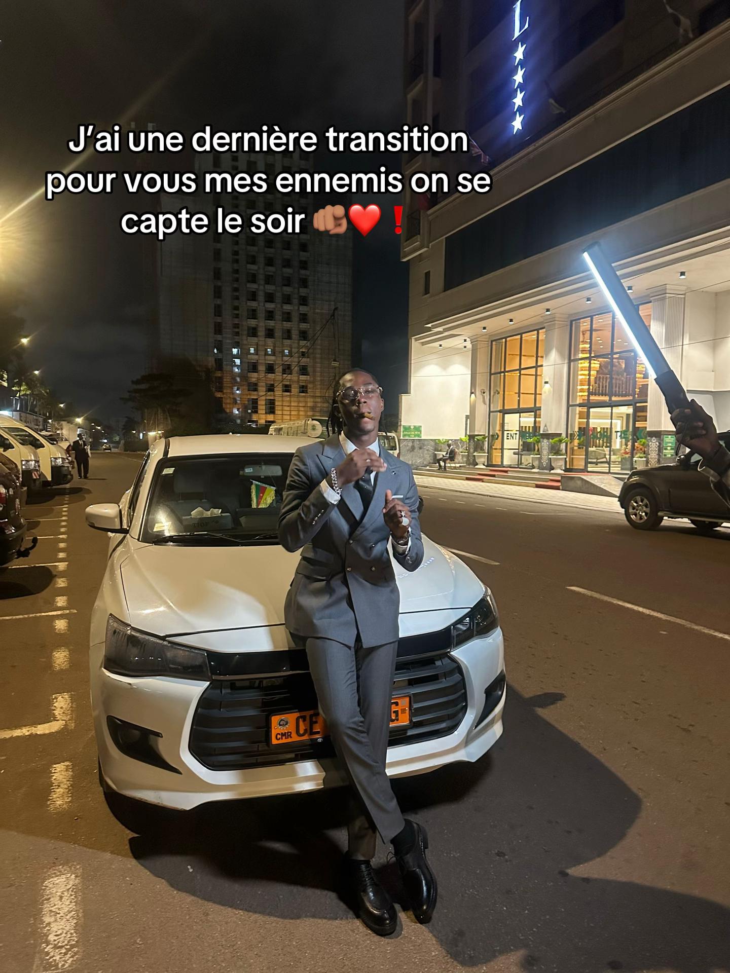 @DEBOY LE MONSTRE 💫