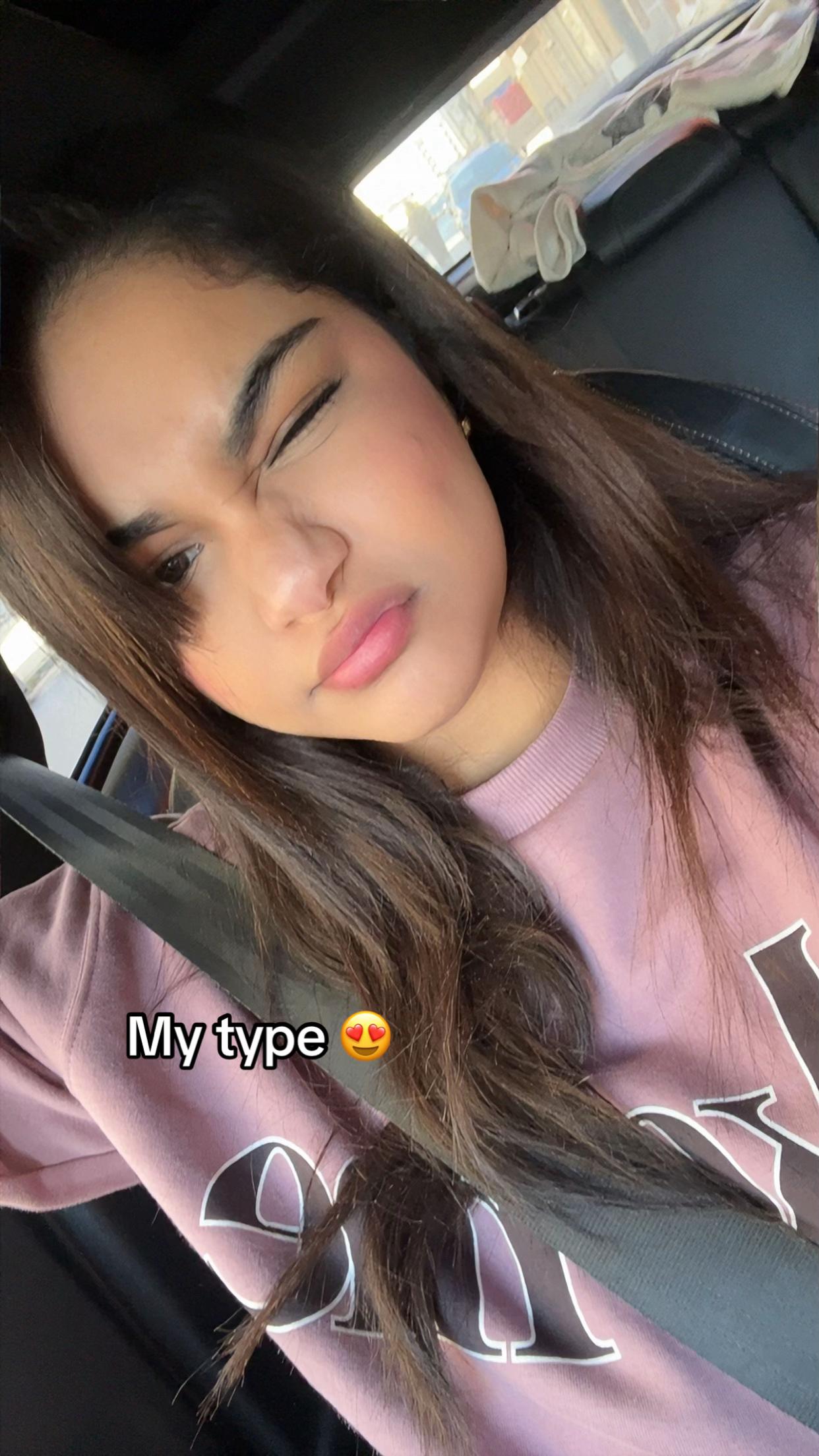 @B🫦