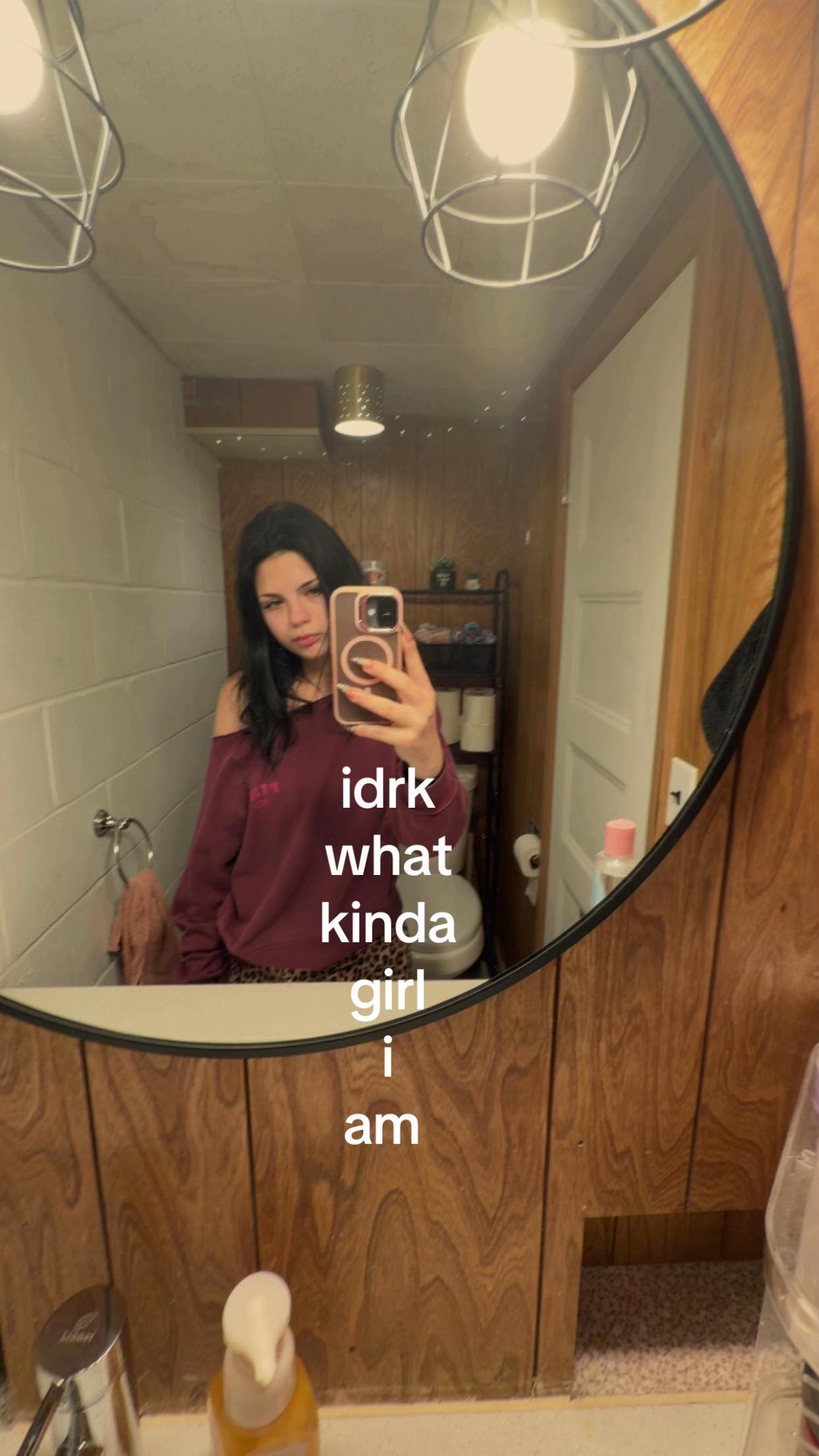 @leftcheekqueef