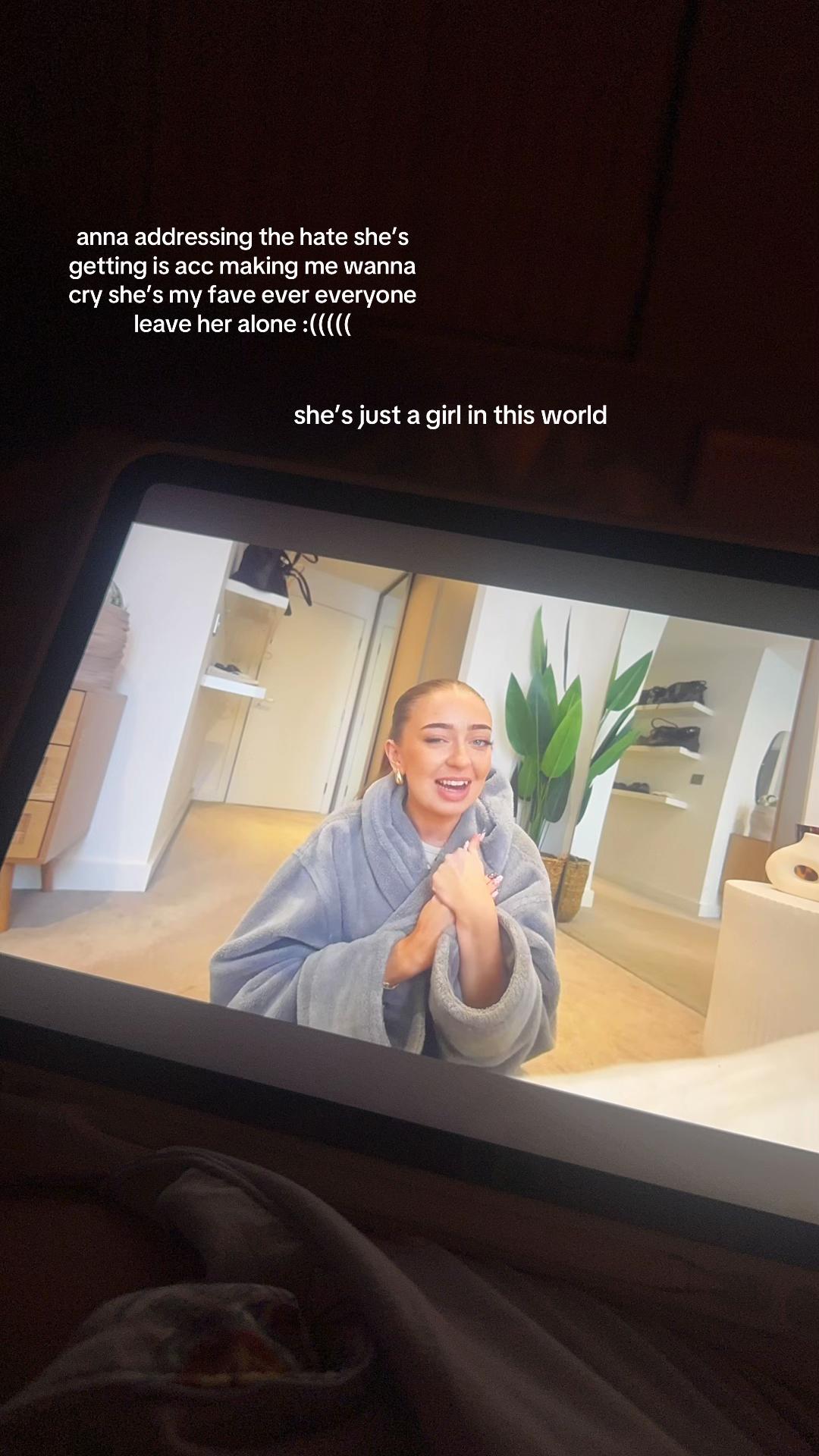 @mia