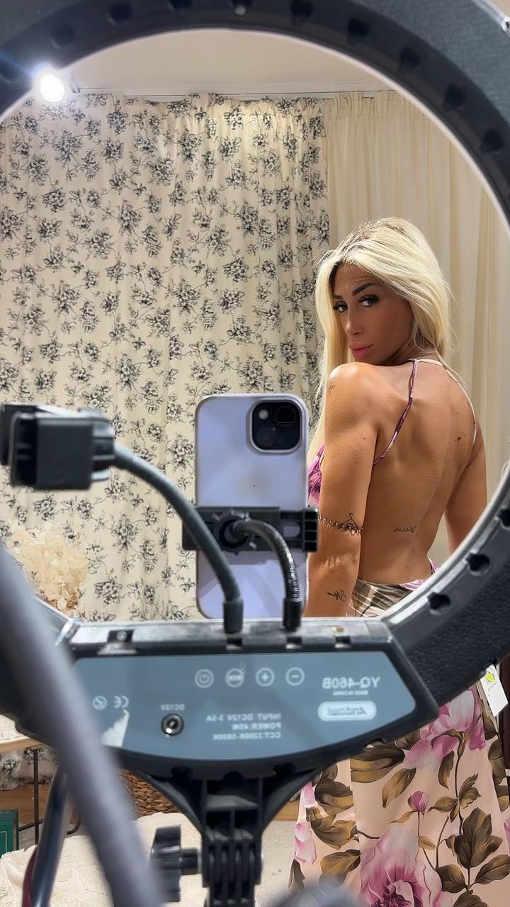 @Elena Maggio