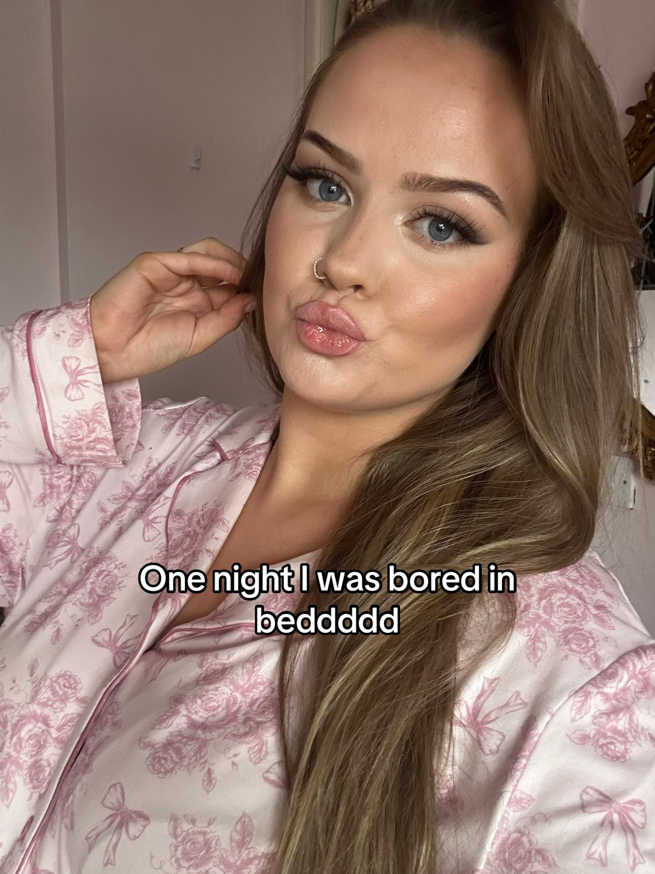 @Ellaa