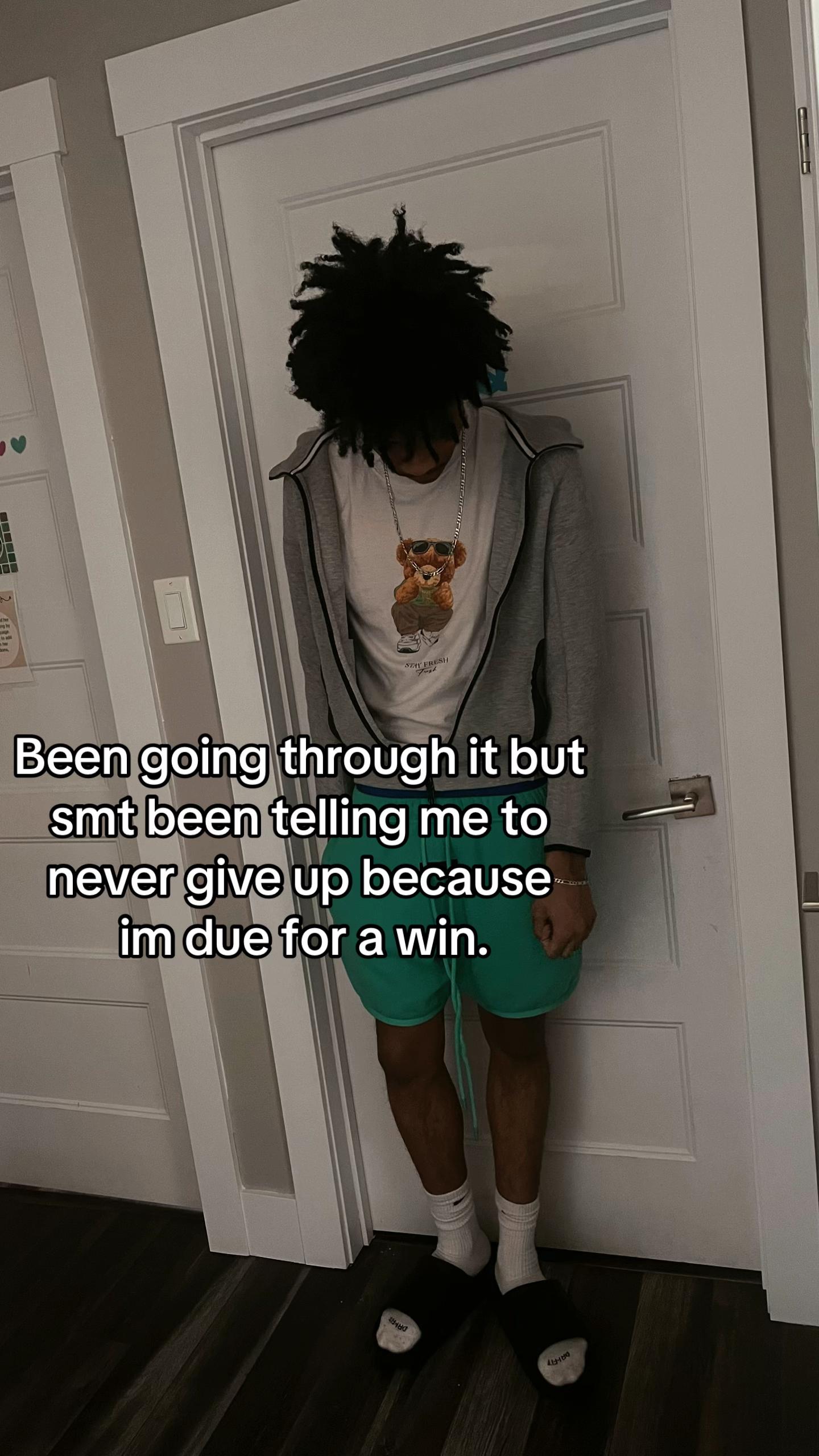 @️