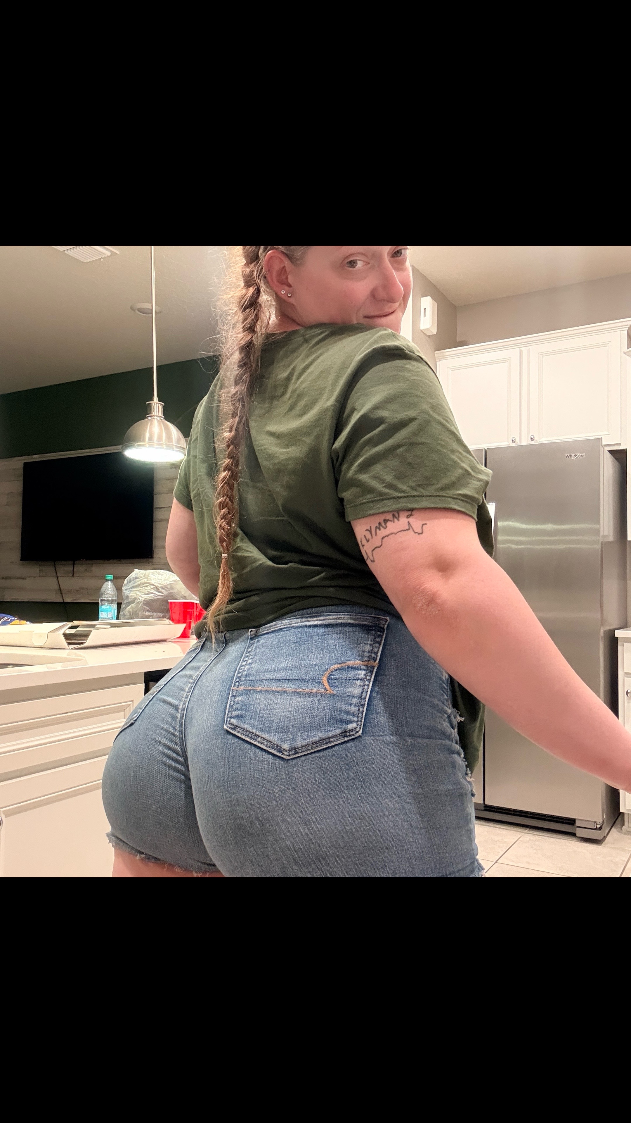 @Nicole Bunzzz