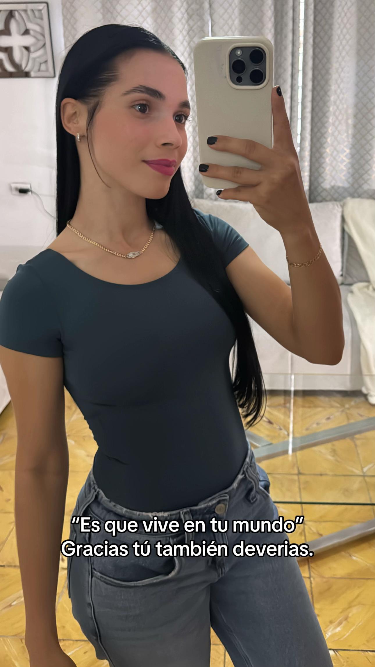 @rebecaalma03