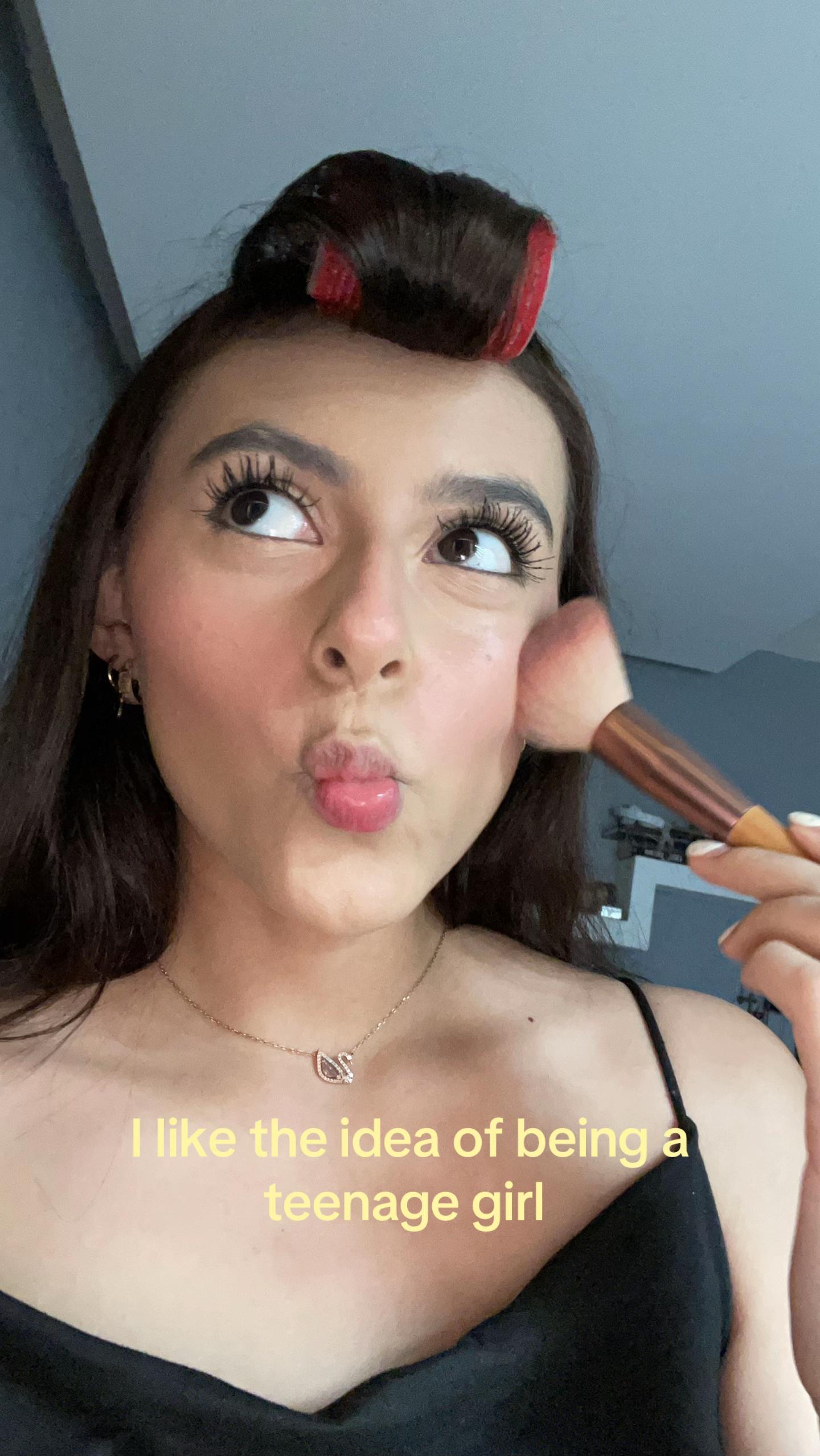 @isavqz7