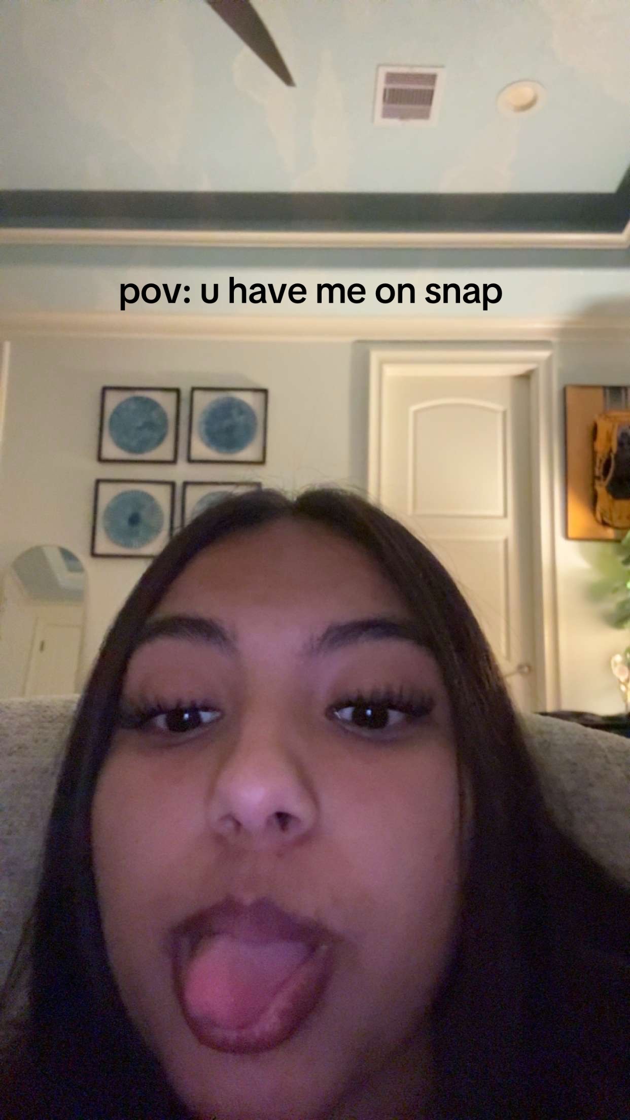 @𝔰𝔬𝔭𝔥𝔦𝔞 𝔷𝔢𝔯𝔪𝔢𝔫𝔬