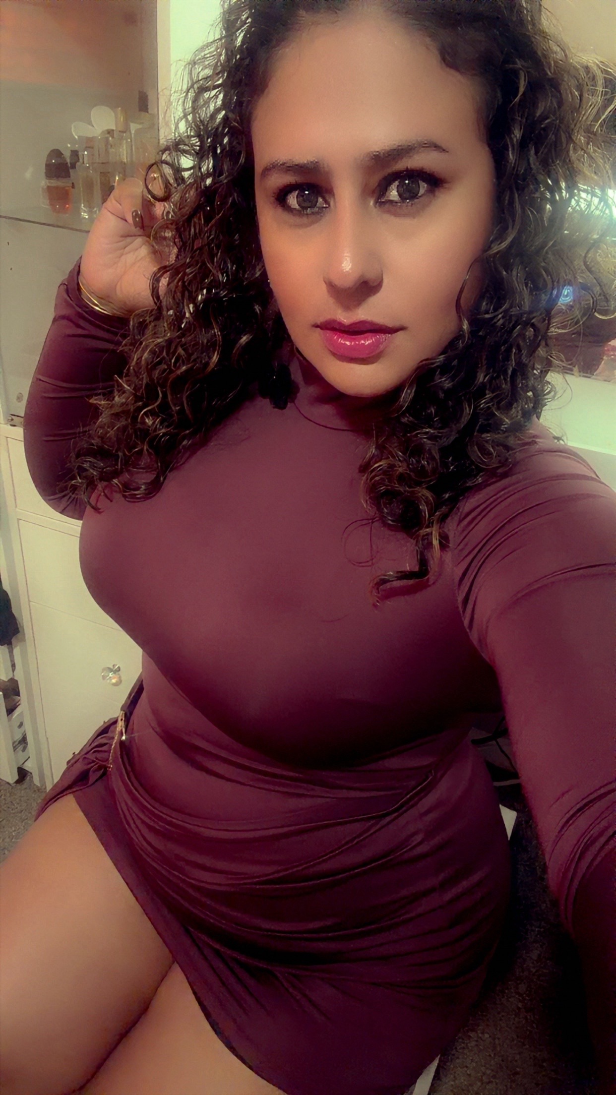@😘🤗🇭🇳
