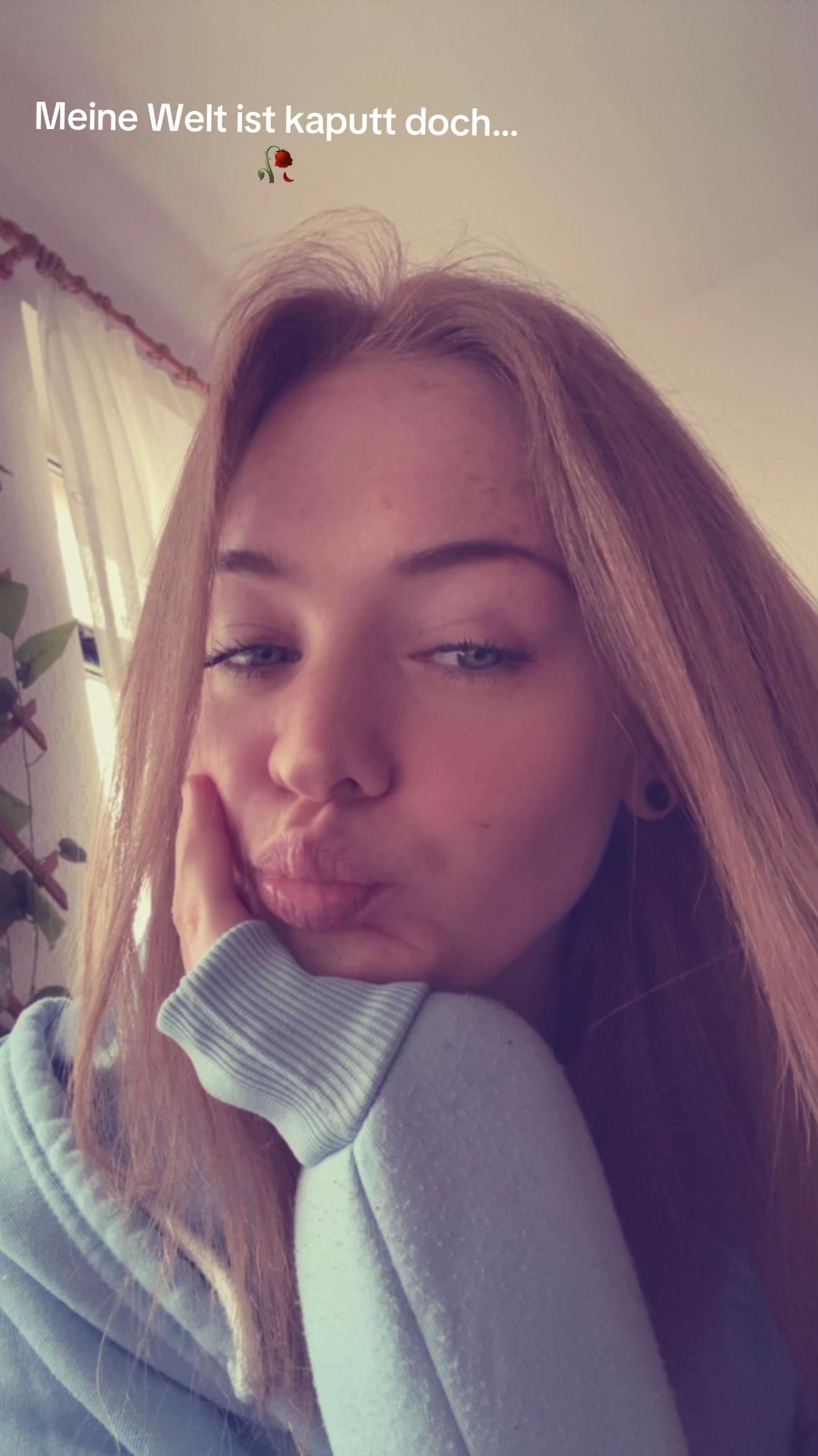 @Jasmin🧚