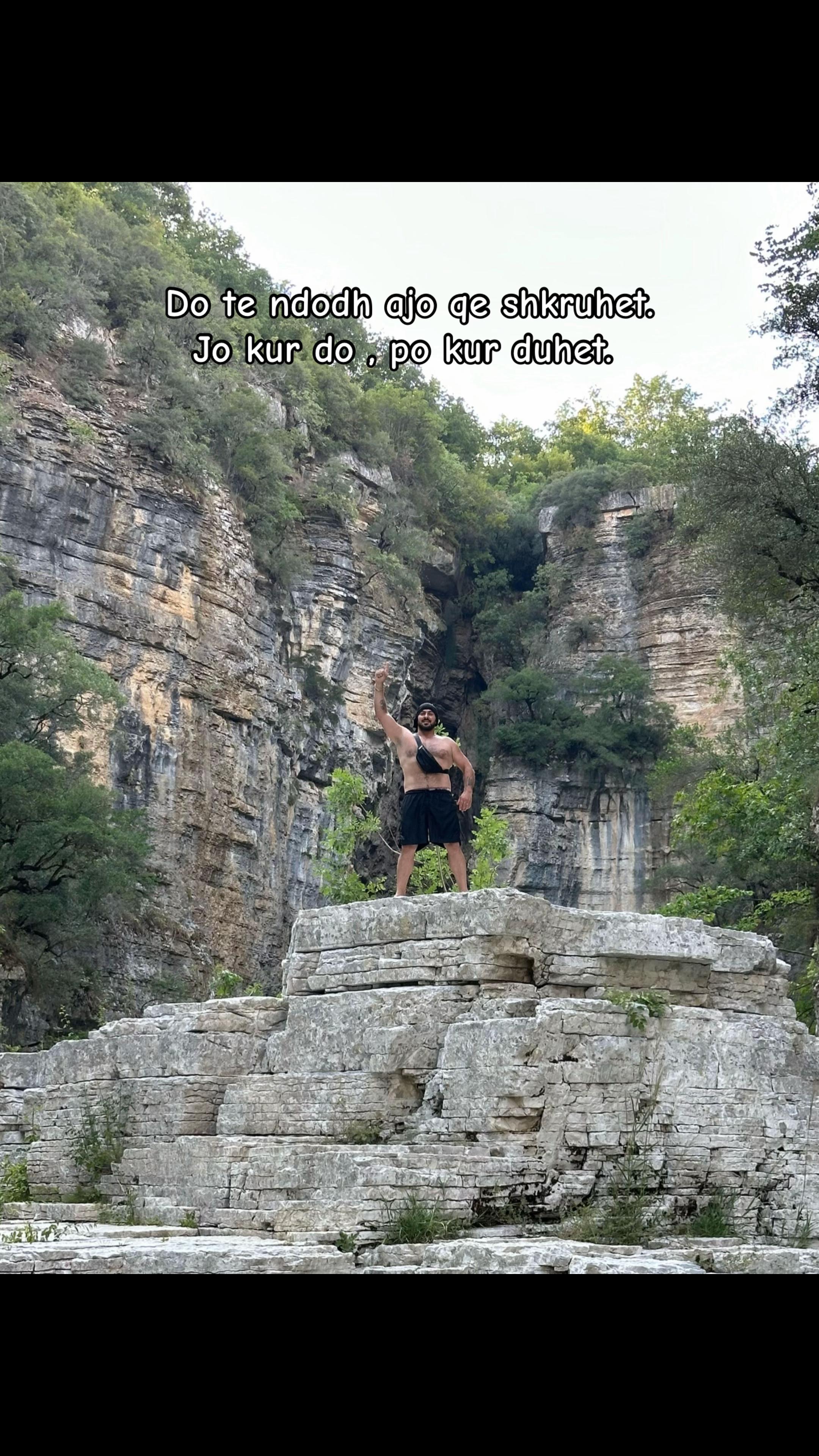 @777