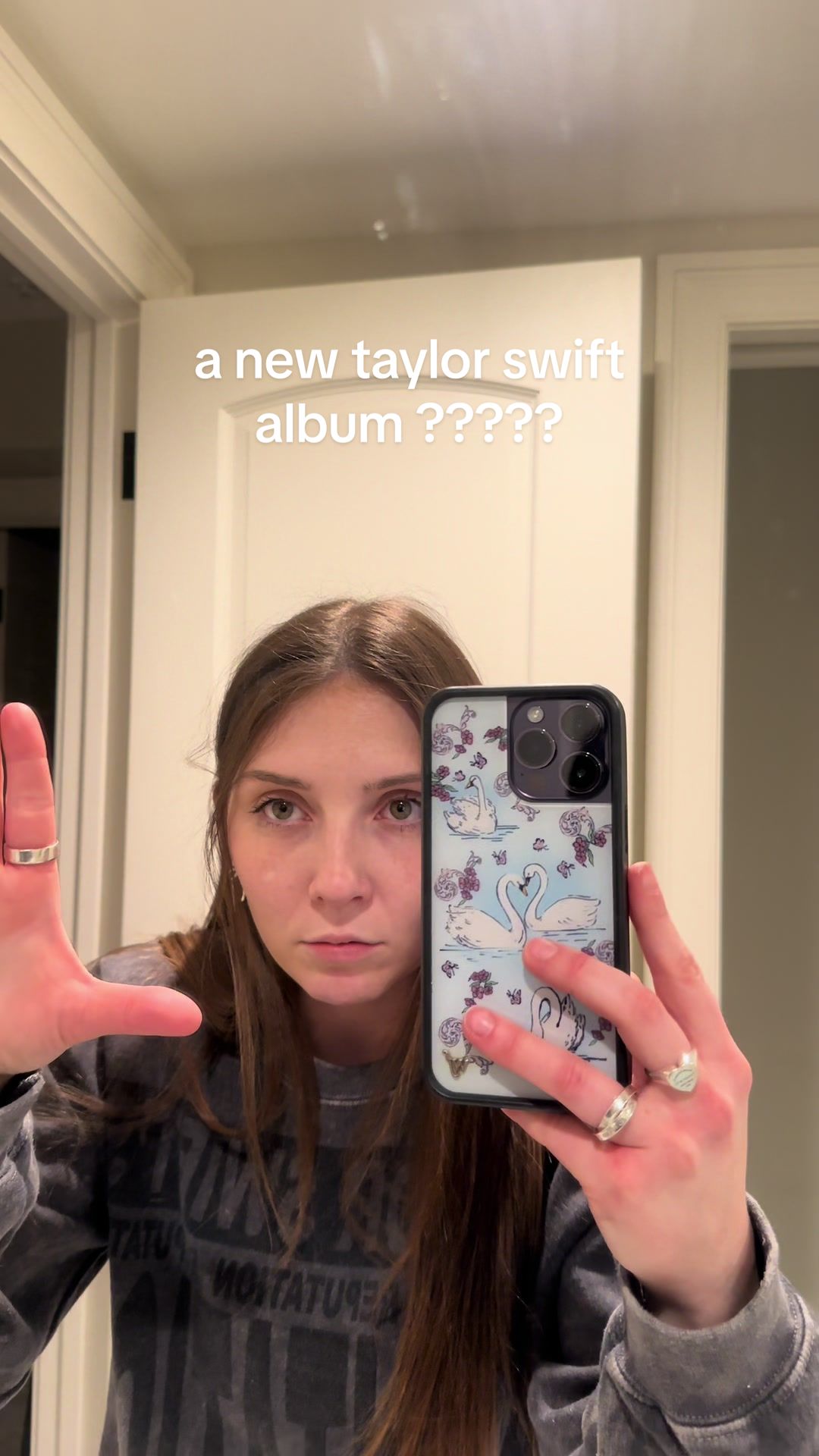 @ashleypaigenicholson