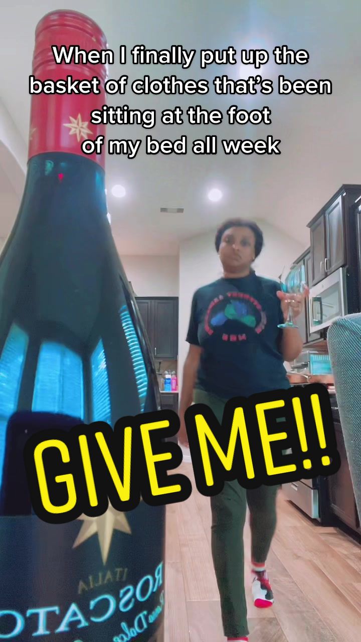 @MommyBookClub