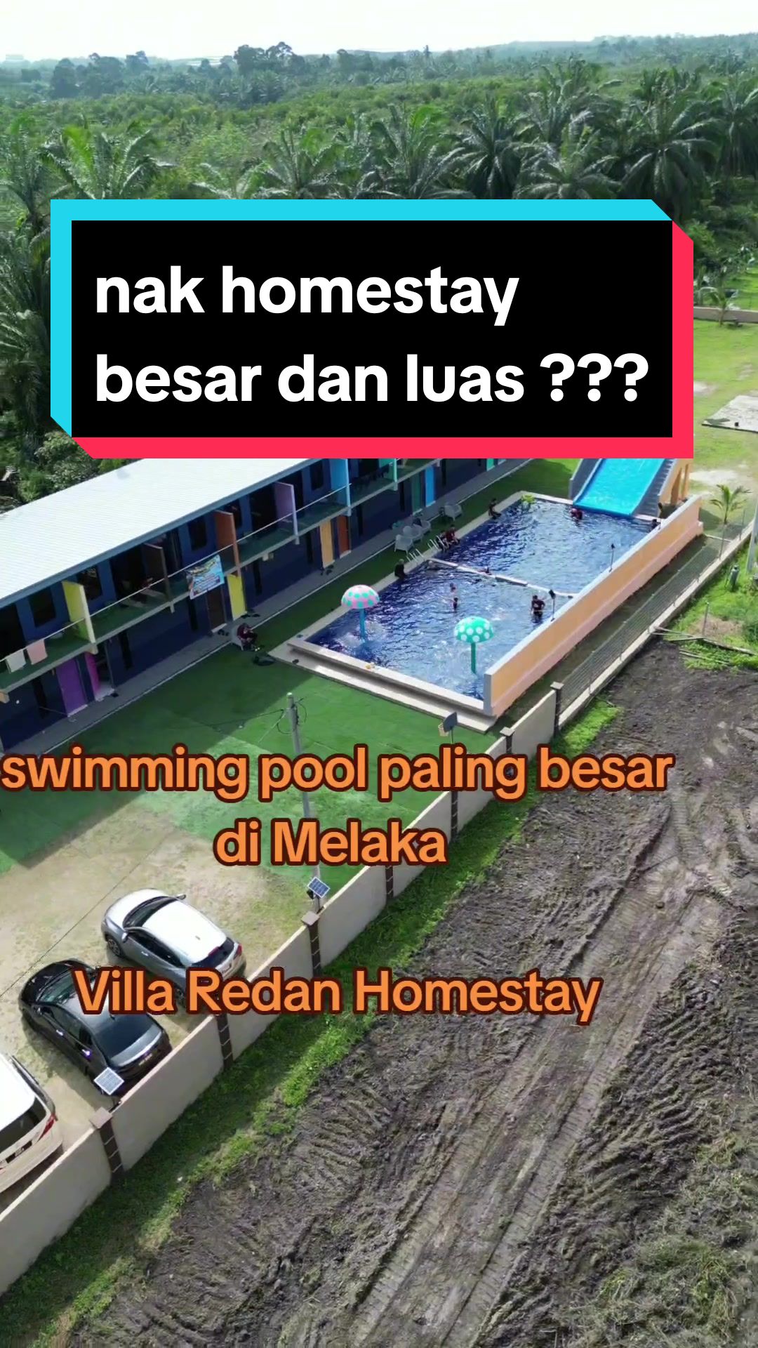 @homestaymelakaprivatepool