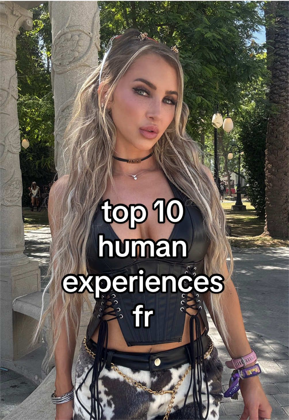 @Alix Lynx