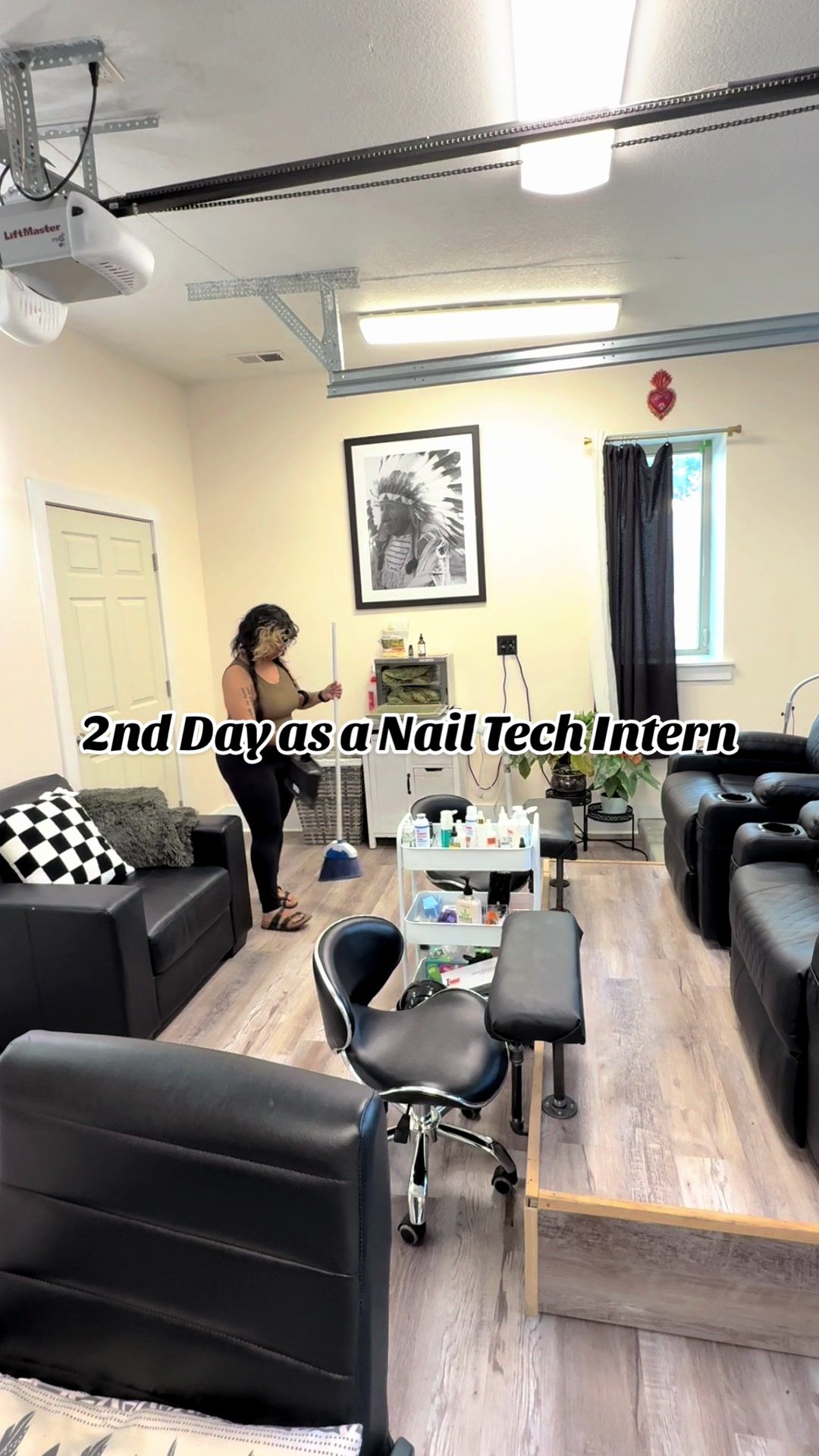 @NailsByMikki