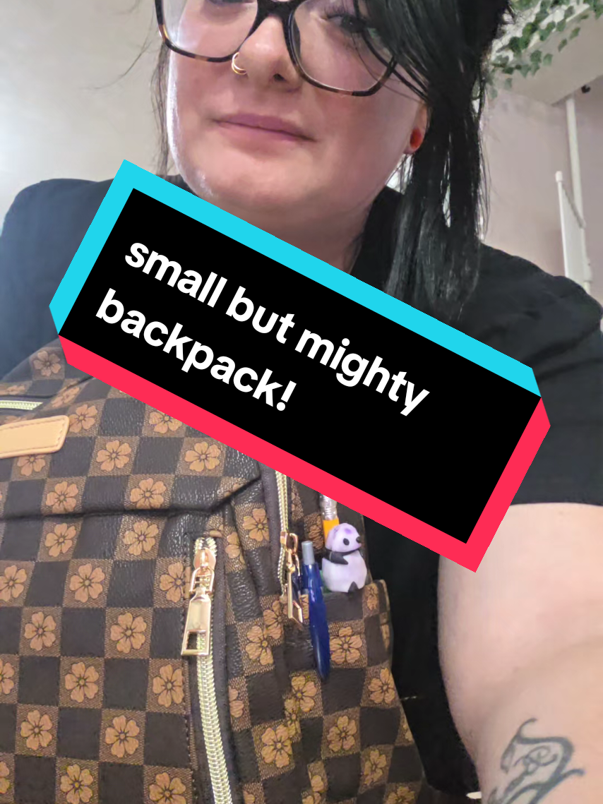 @HisQueen👑