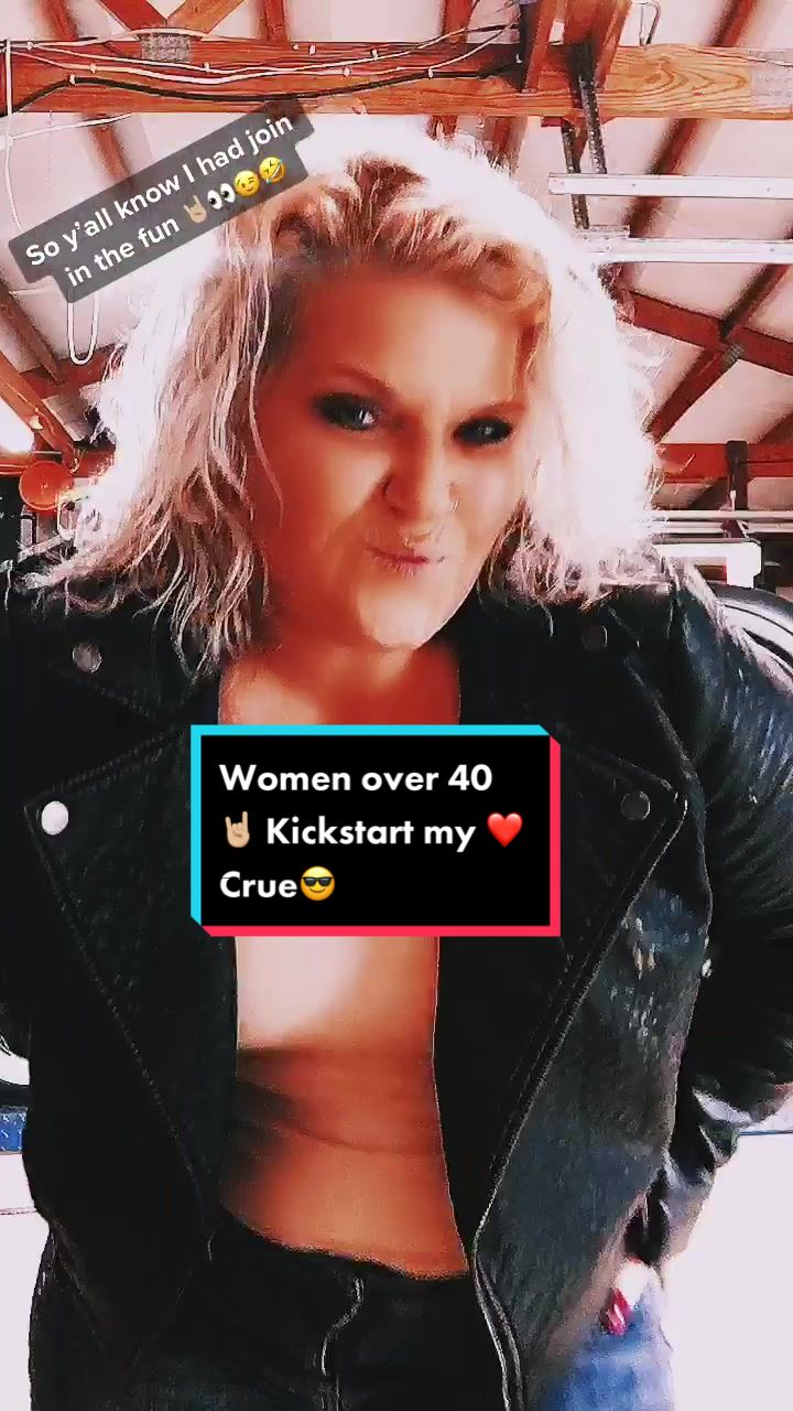 @H͙o͙t͙ M͙e͙s͙s͙ E͙x͙p͙r͙e͙s͙s͙
