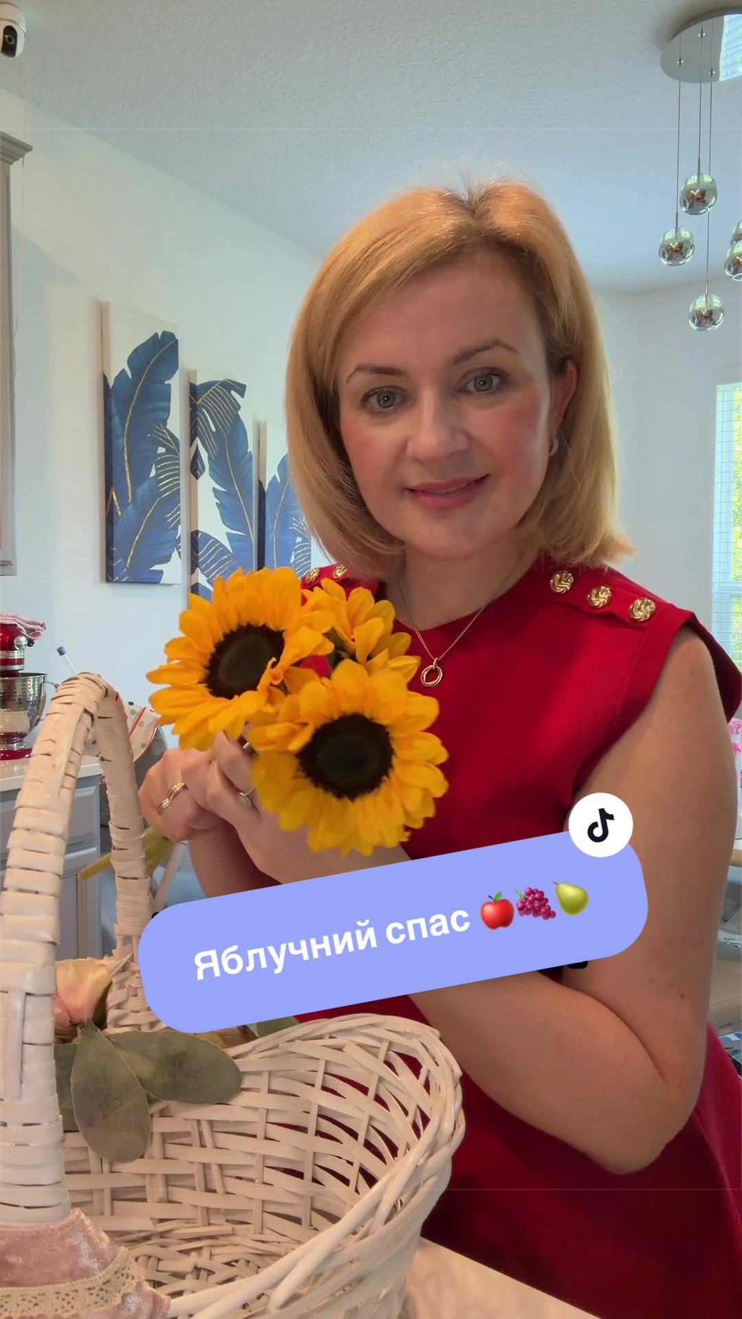 @ulianasukmanovska
