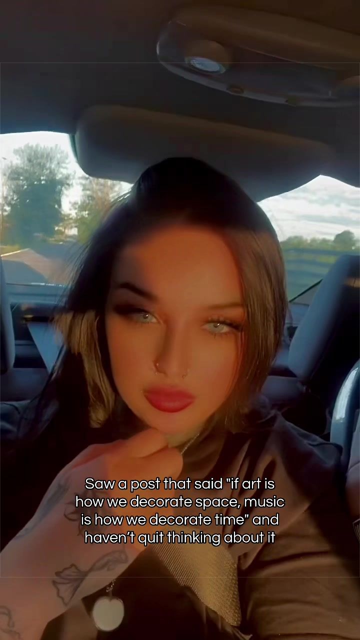 @𝔟𝔬𝔬𝔤𝔢𝔶𝔪𝔞𝔫