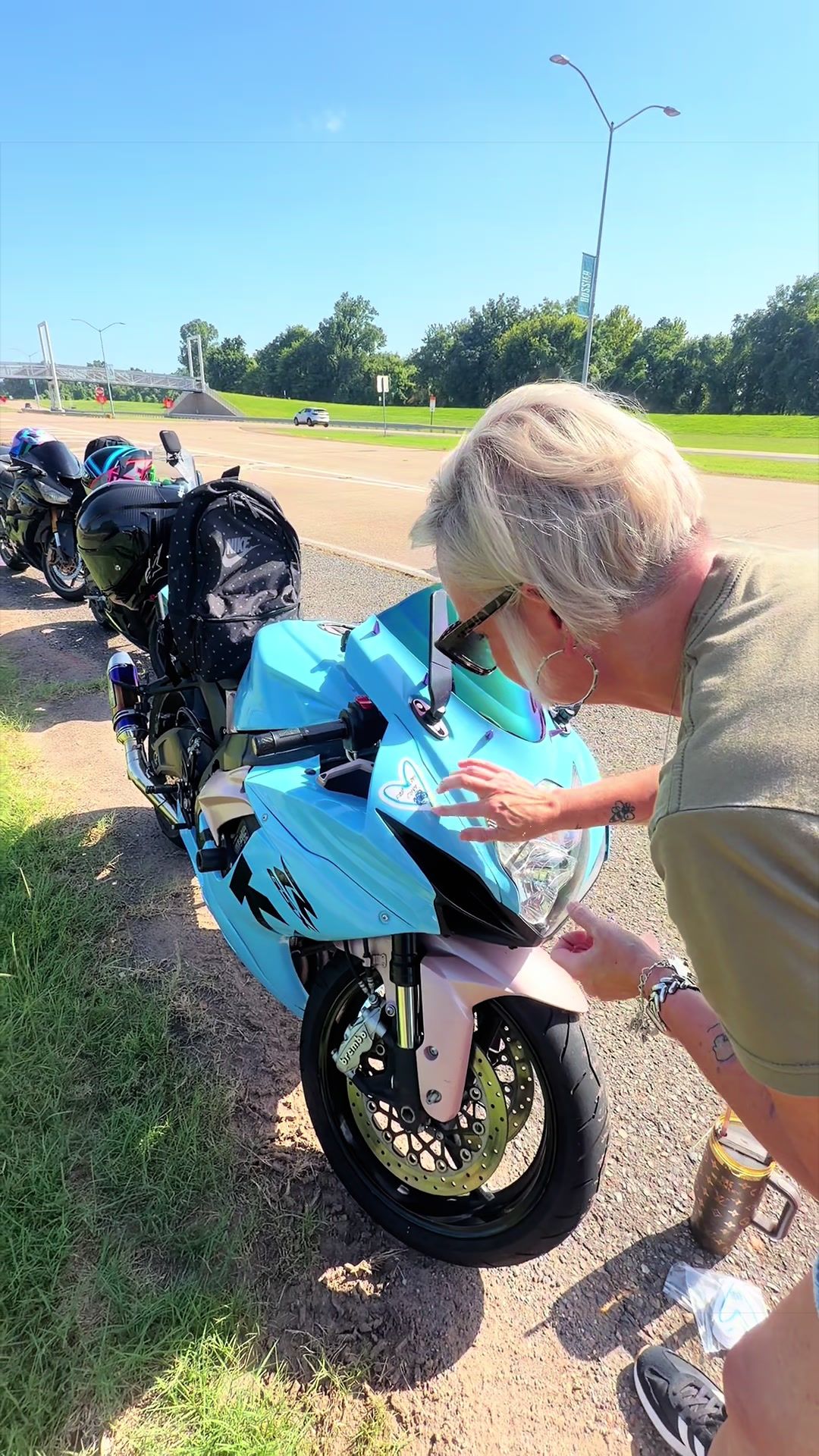 @T 🏍️ F F A N Y