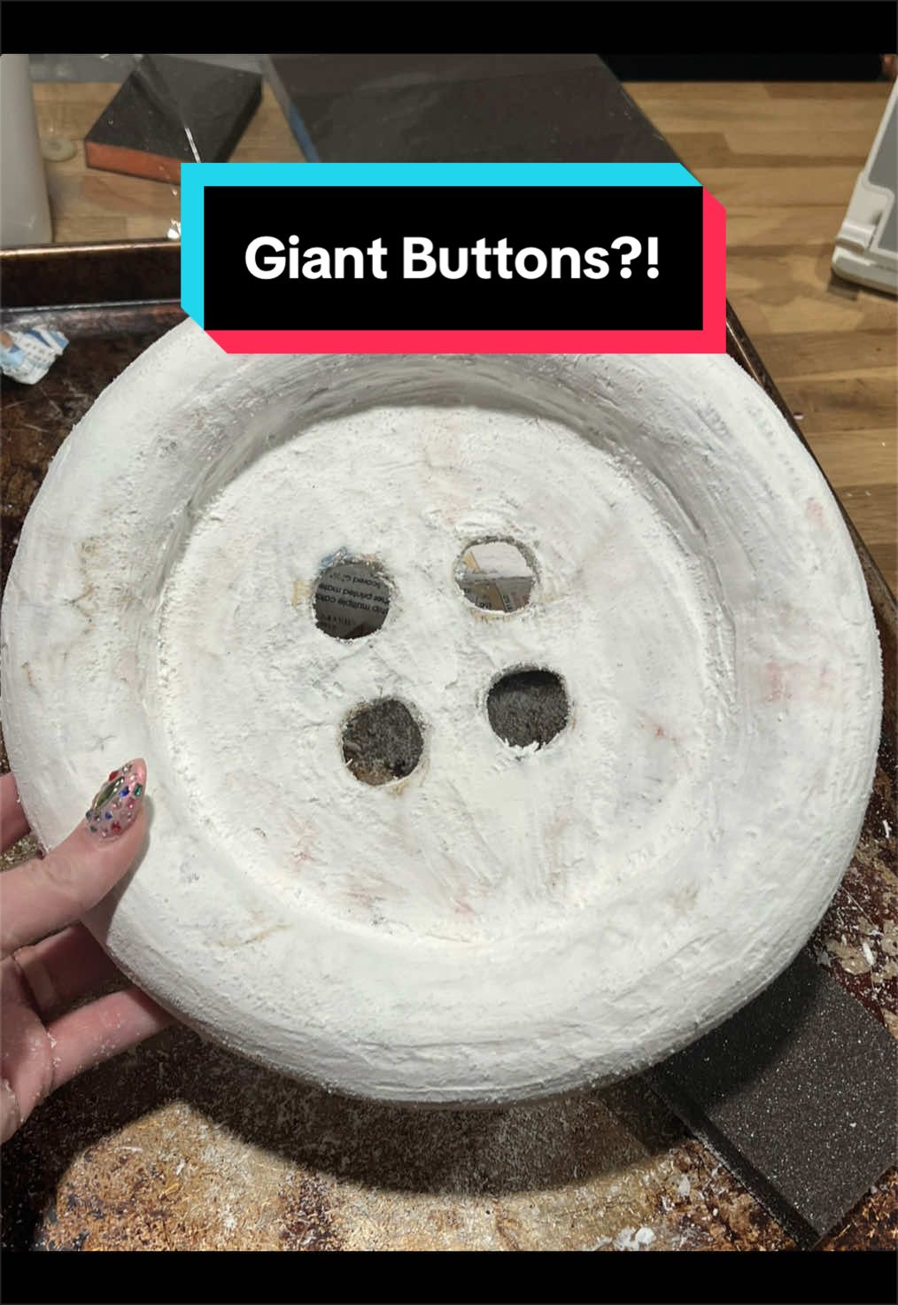 @TheButtonLady
