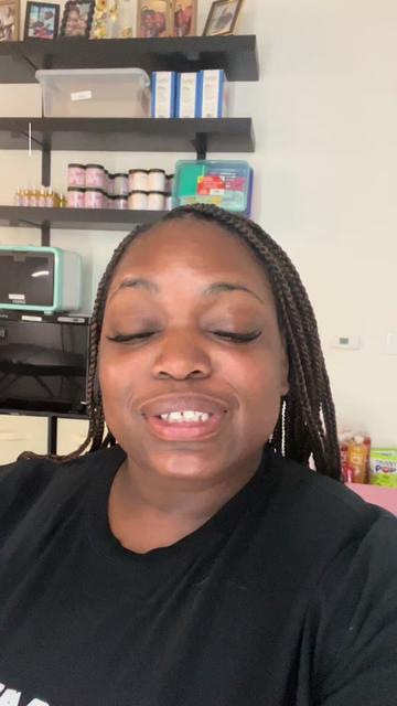 @erinthegirliewaxer