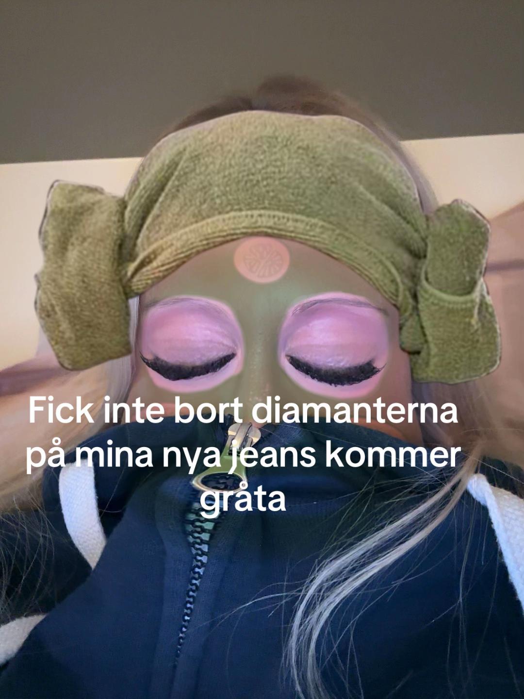 @dinrebecca1