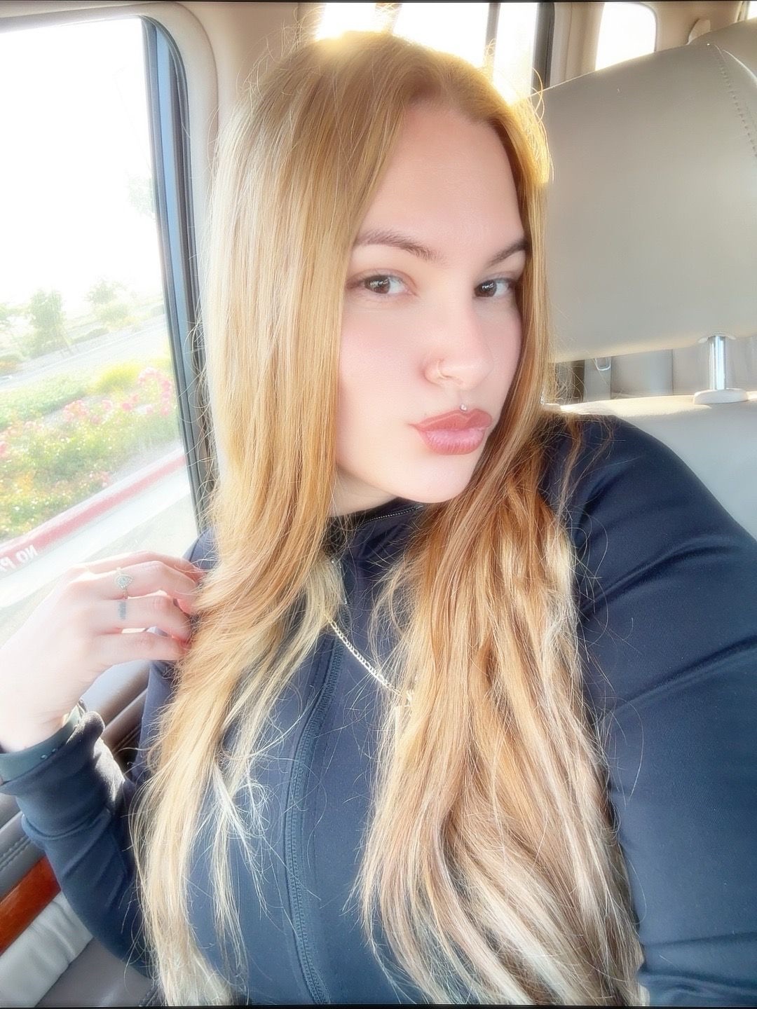 @Nora Cassiano๐โ๏ธ๐ฅ๐ค๐ผ