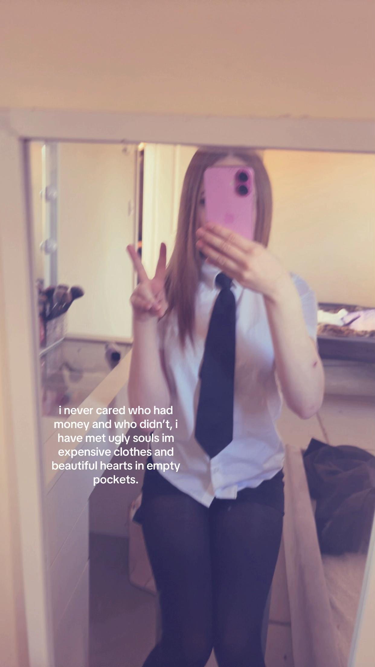 @layxoxo