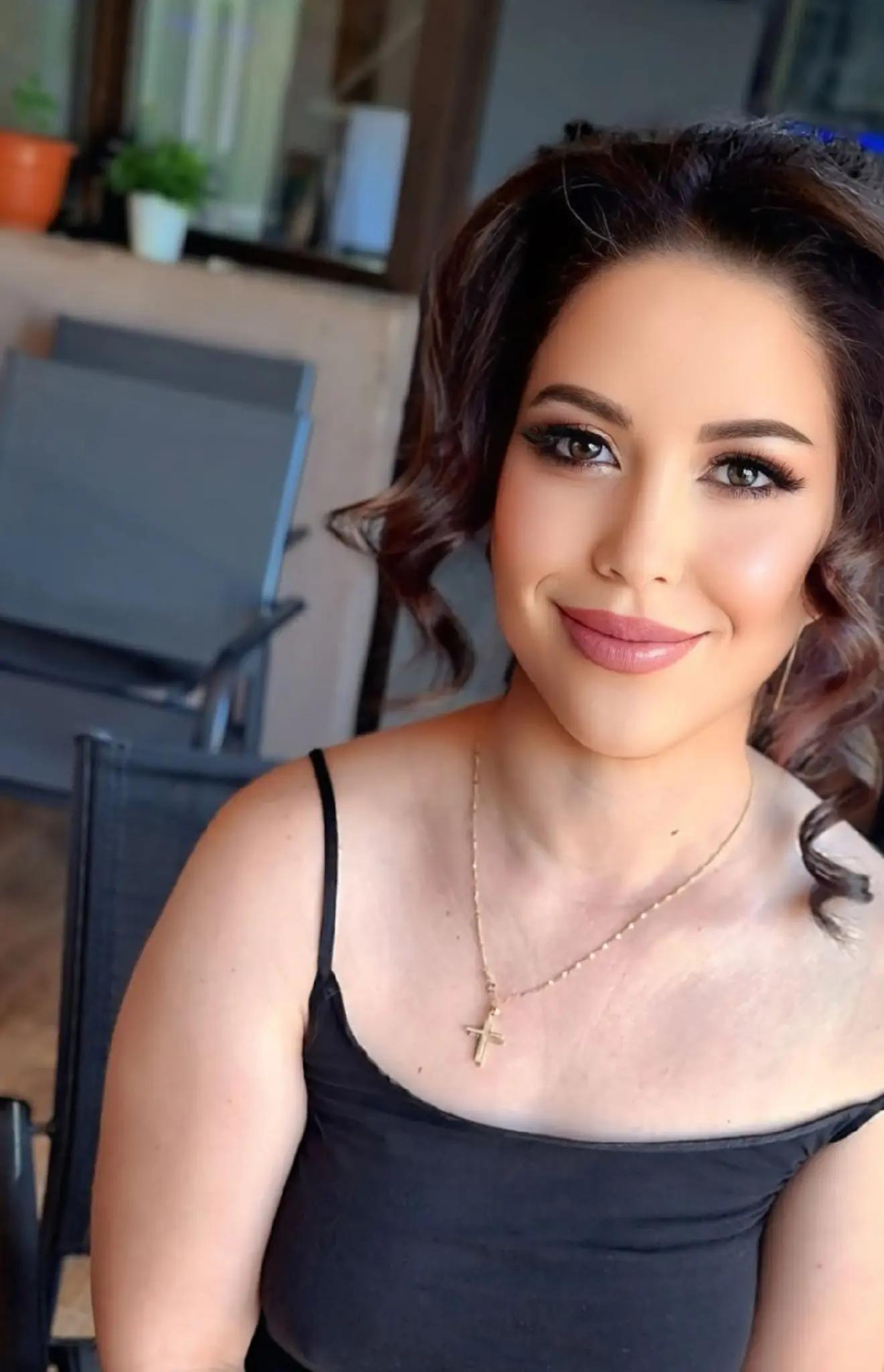@Make up Elena