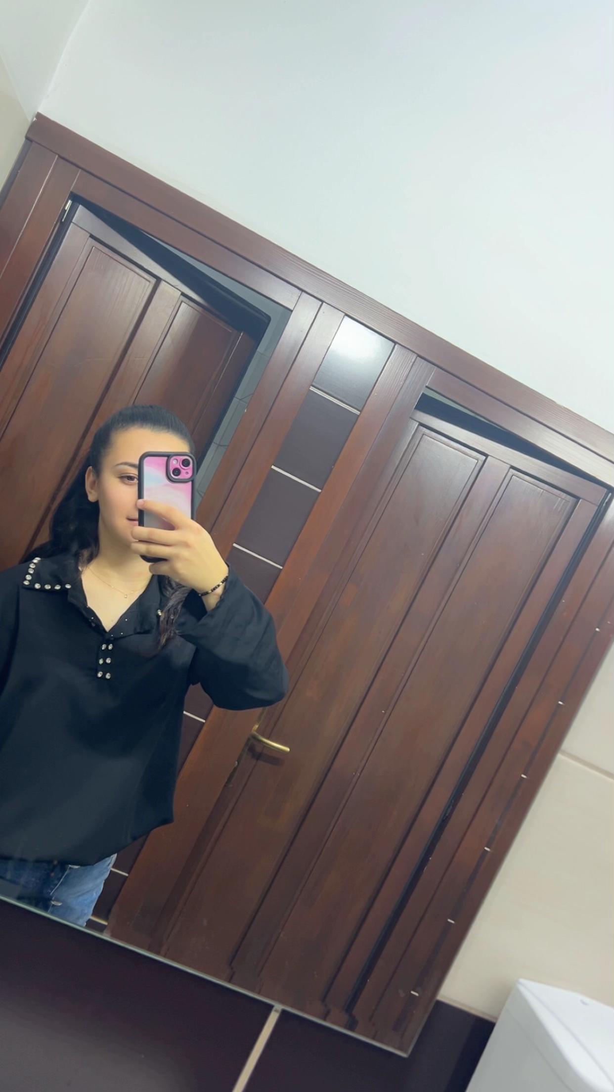 @Alinaaa