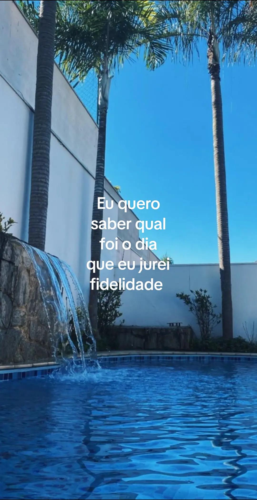@Lucy ✮⋆˙