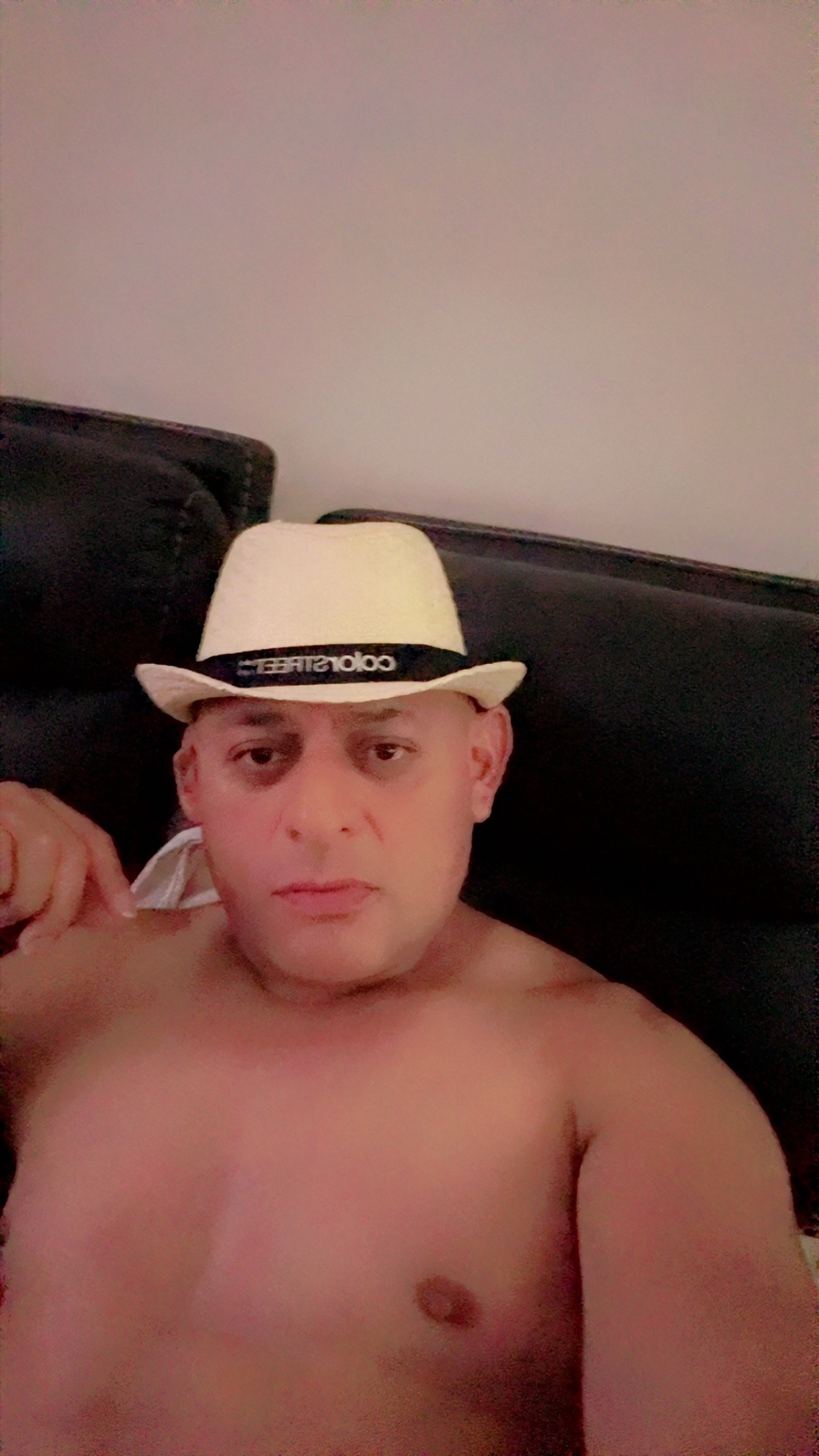 @Elgatovolador 🇬🇹 > 🇺🇸