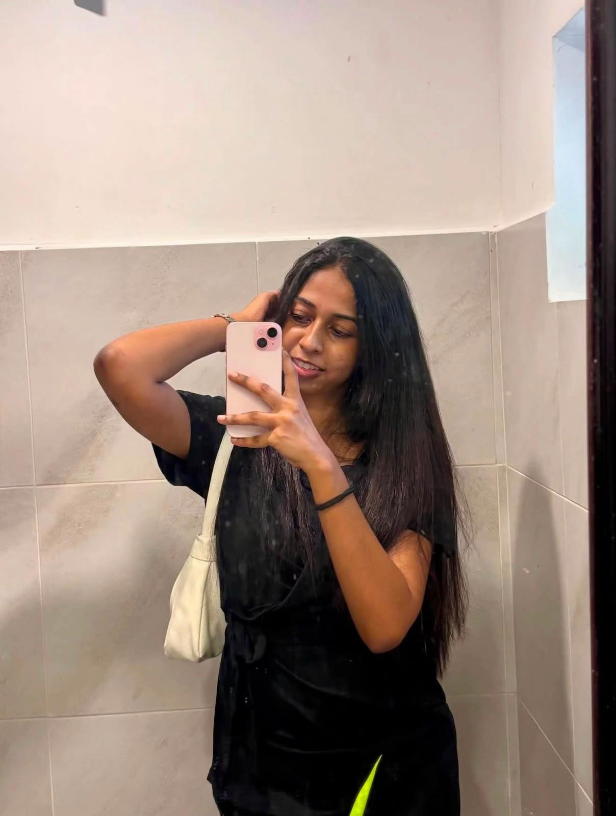@priya_01