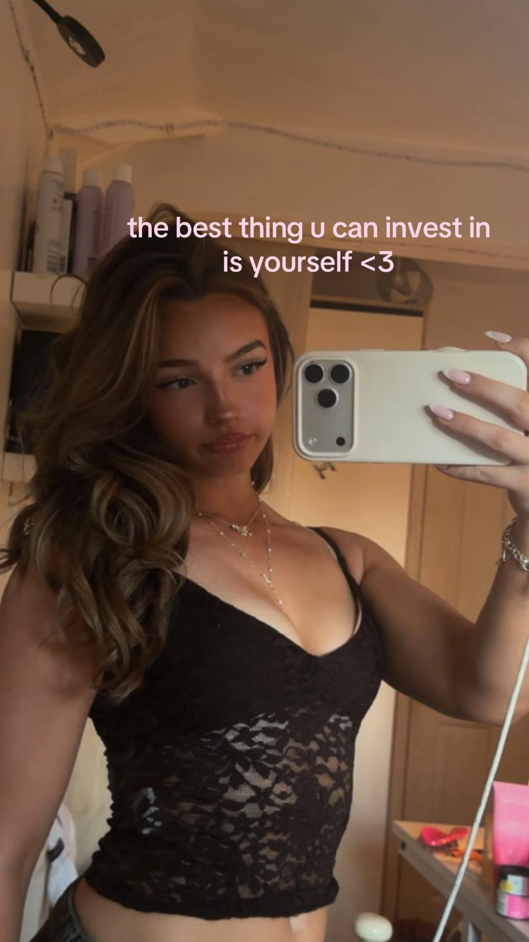 @lilyderenzyfit
