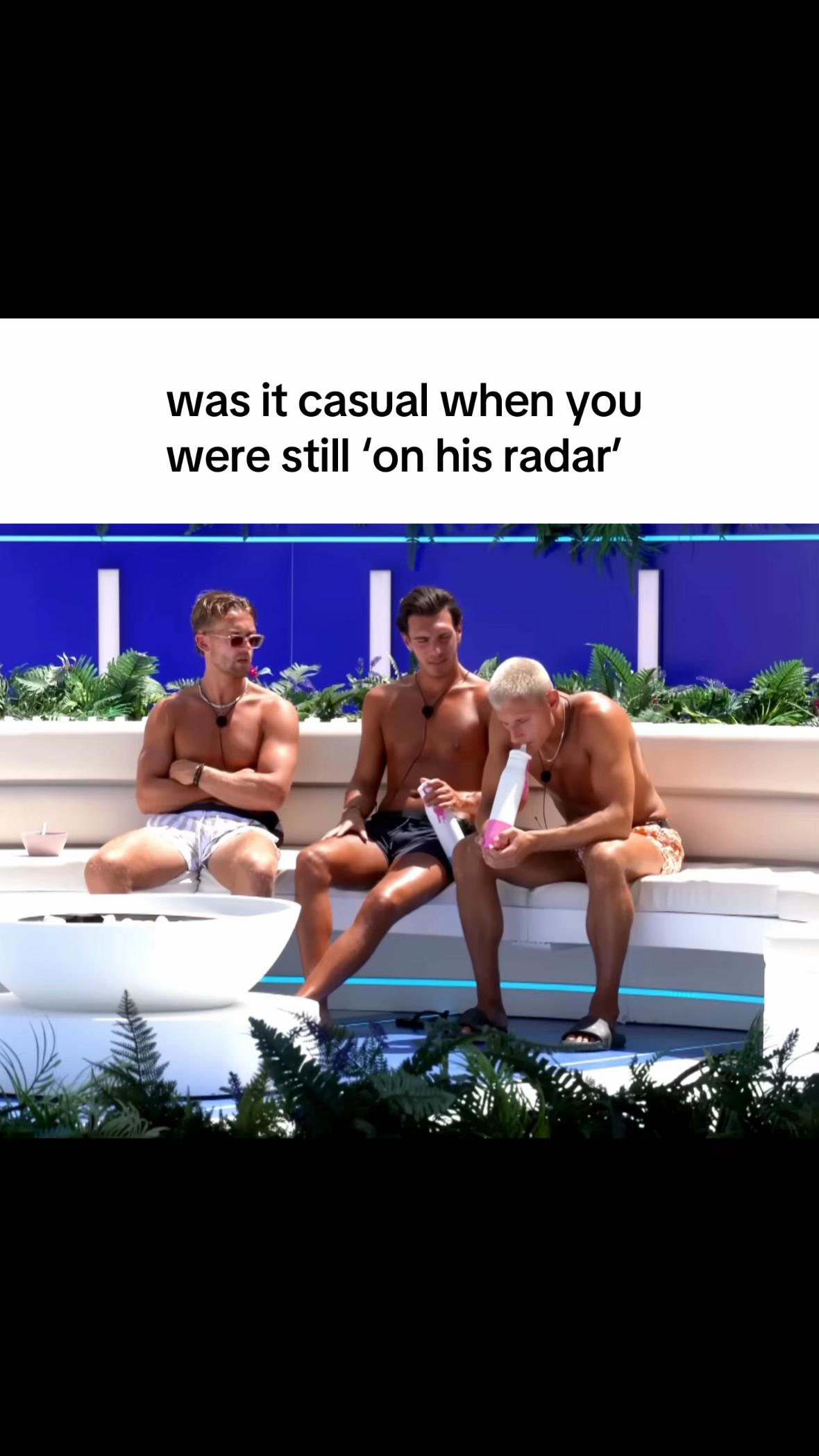 @🕷️