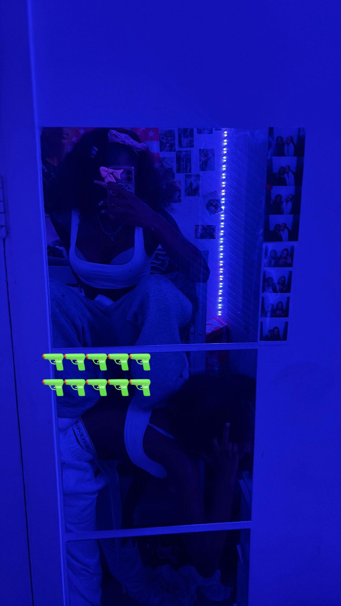 @aķ🧟