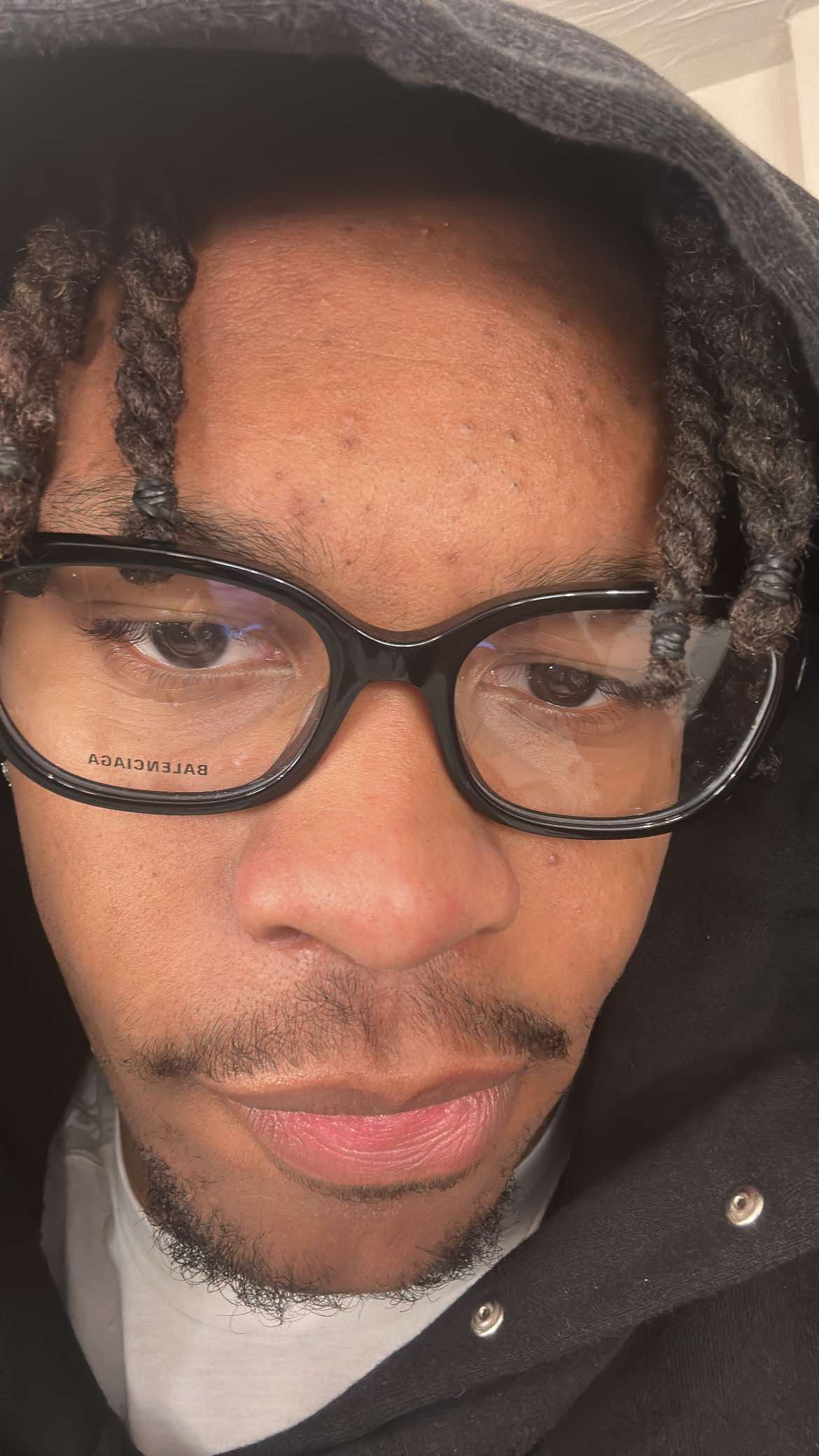 @Zae