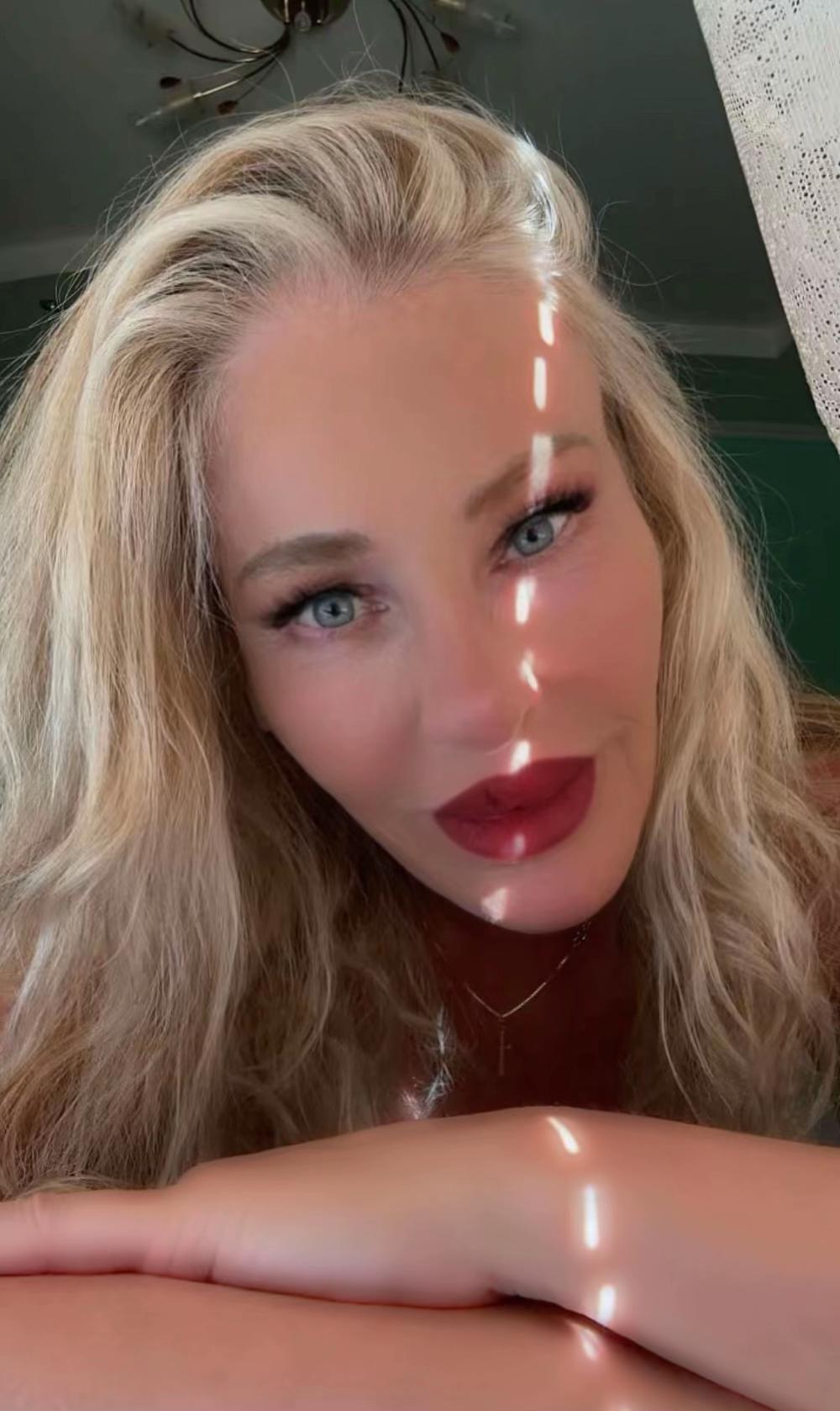 @Eva Eva