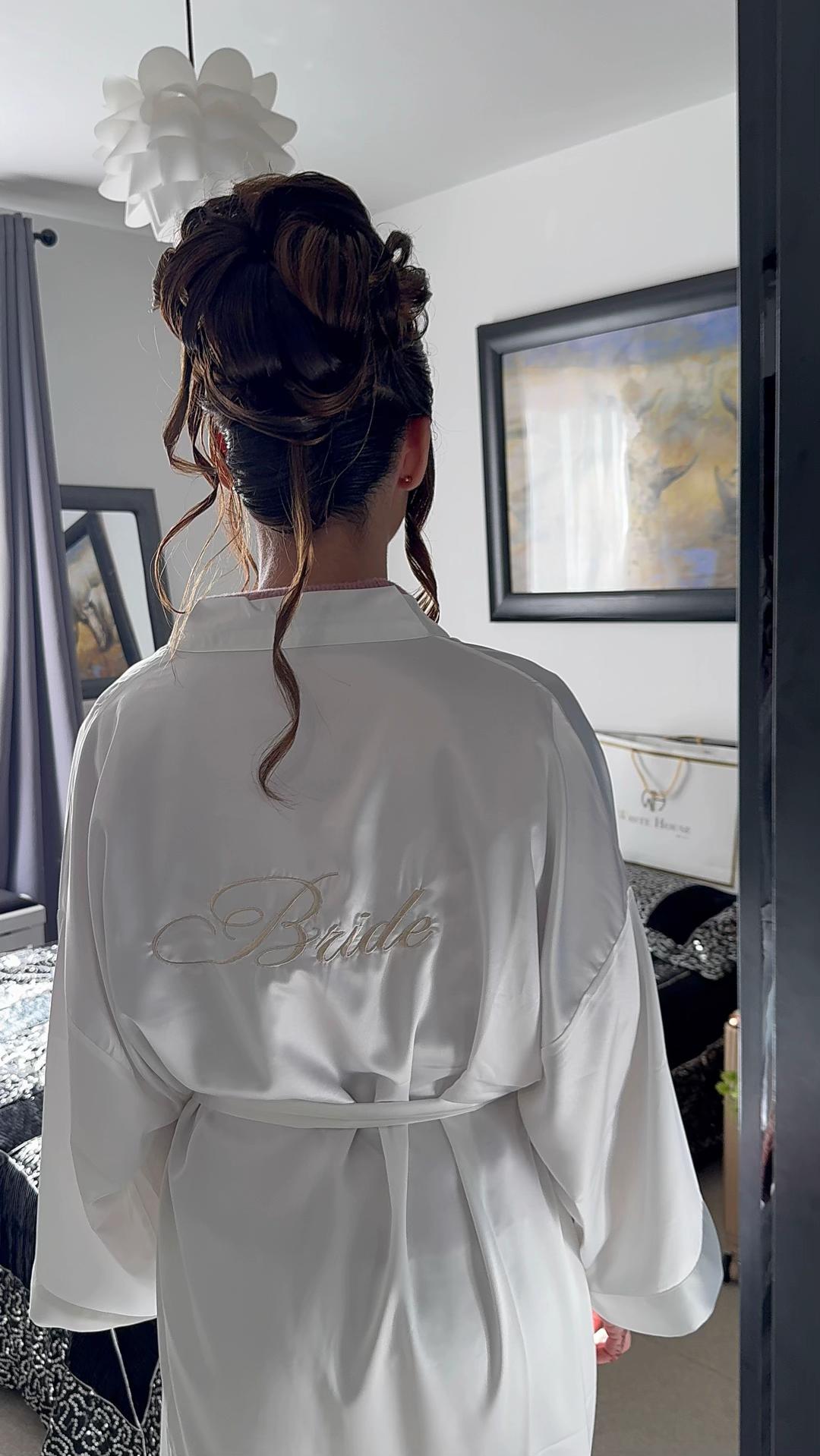 @Cr&eacute;atrice de contenu