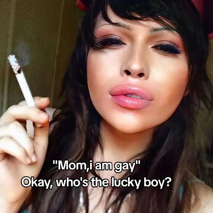 @👸