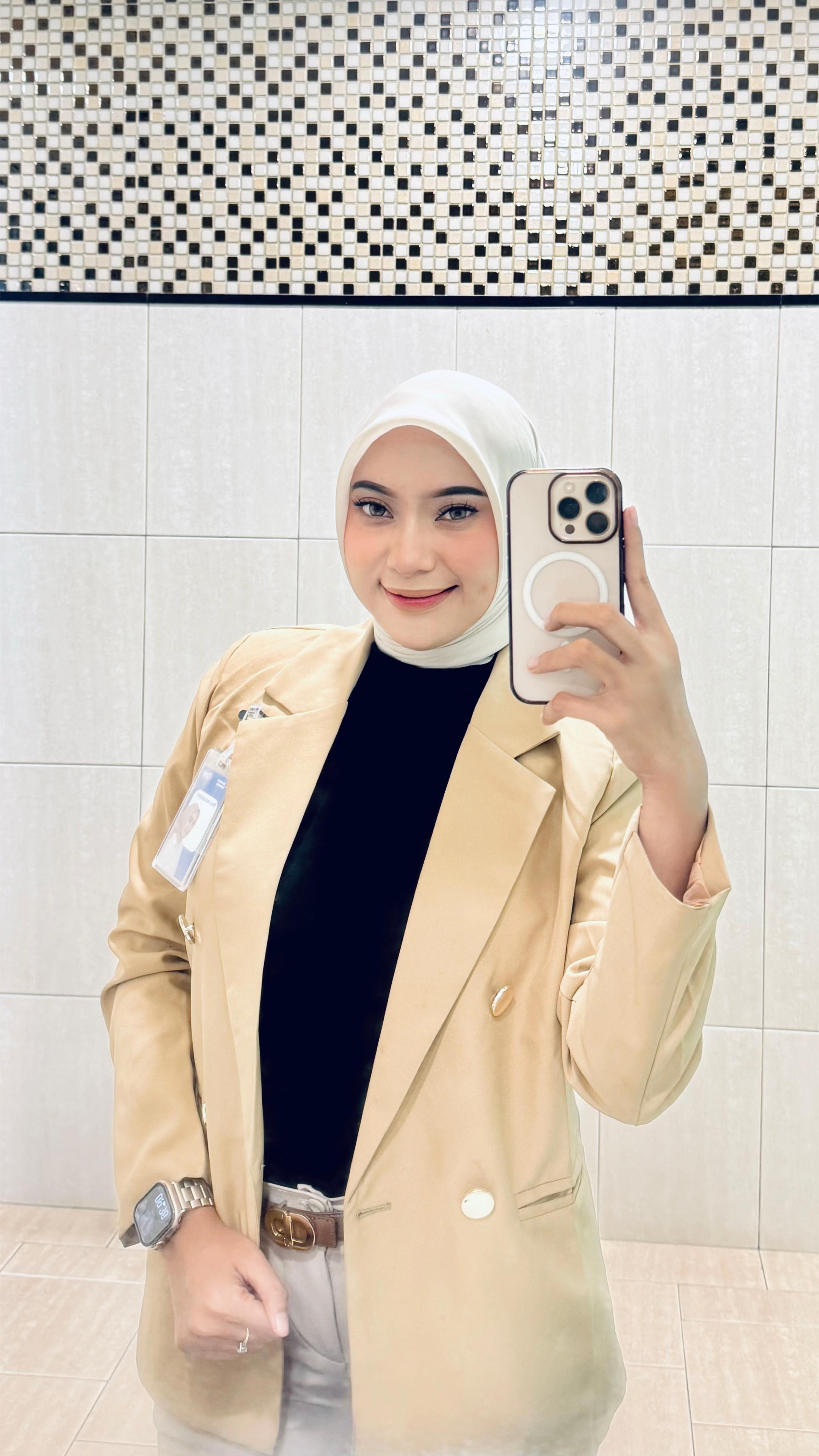 @weninurcahyaaᥫ᭡