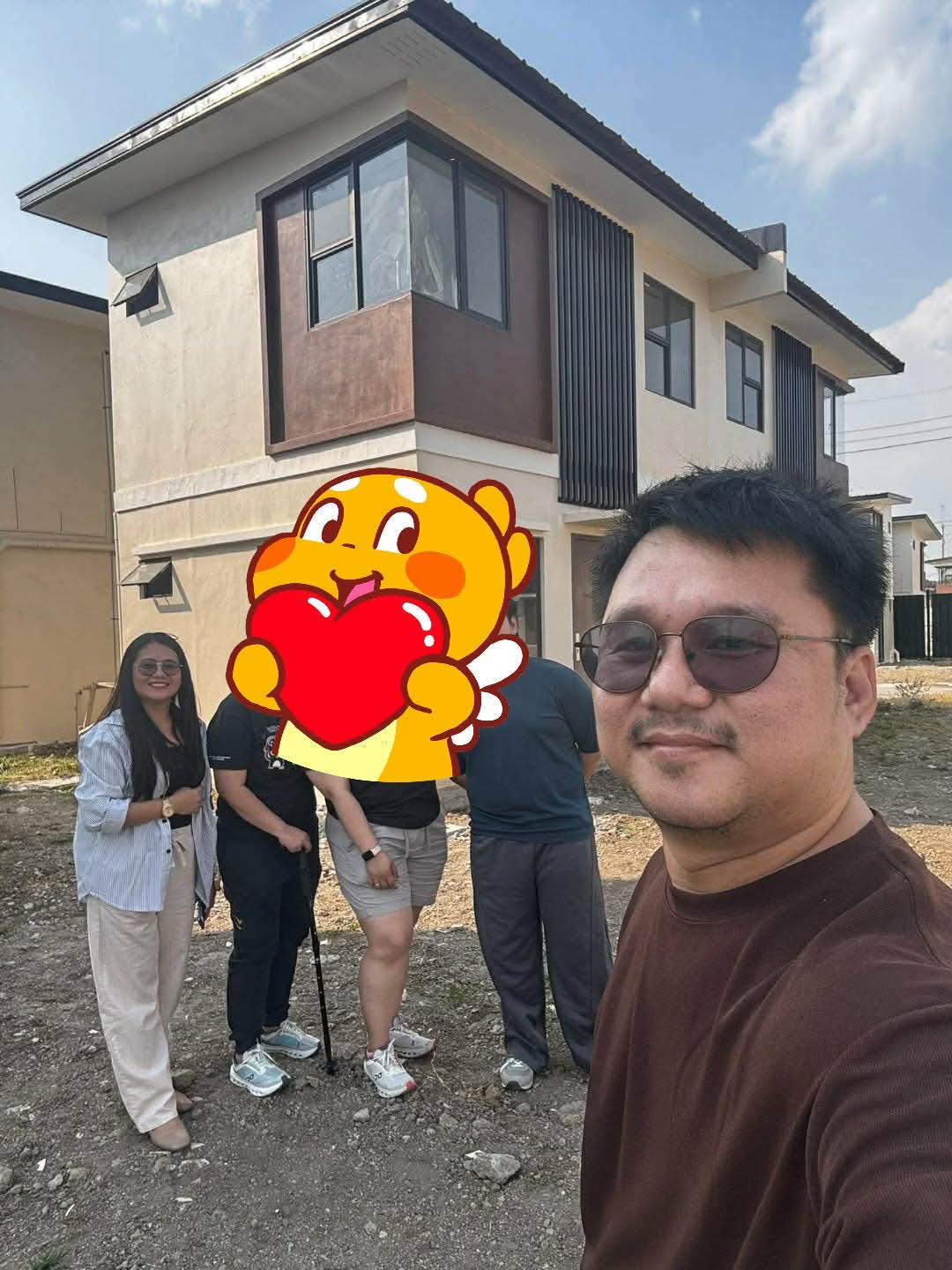 @Jackie Uy, REB